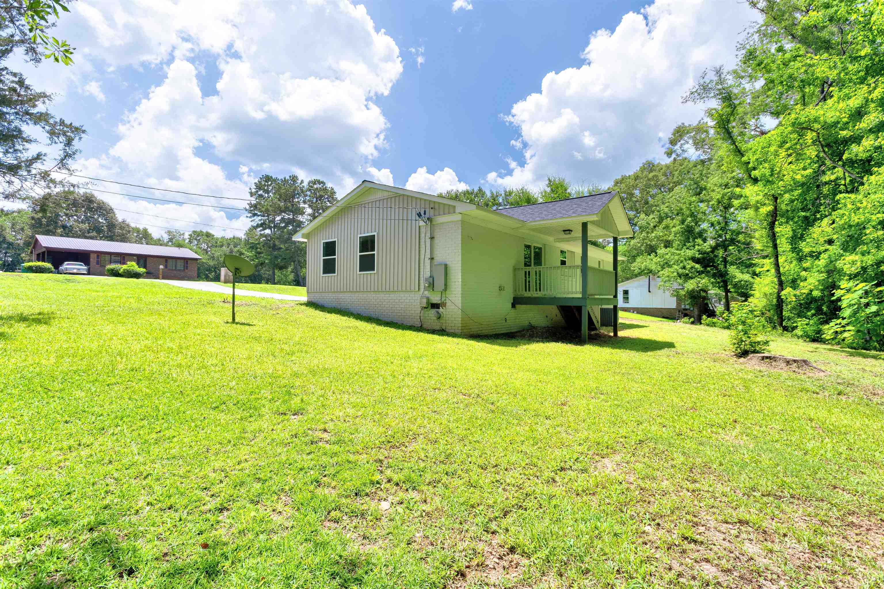 106 Bell St Property Photo 29