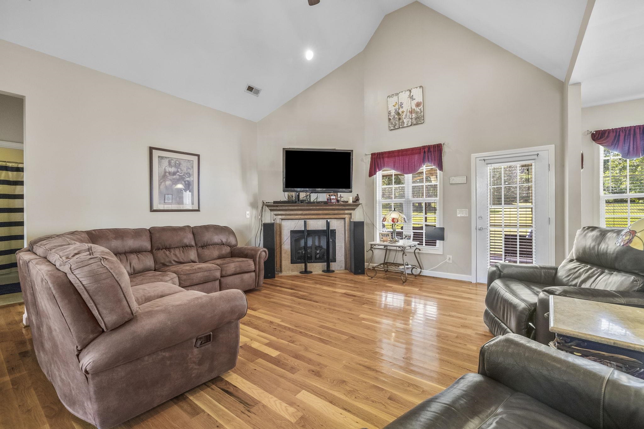 139 Riverwalk Drive Property Photo 33