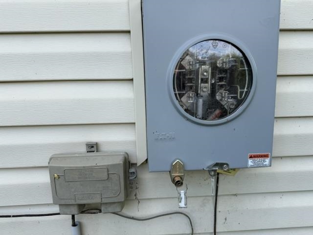 214 Dana Road Property Photo 5