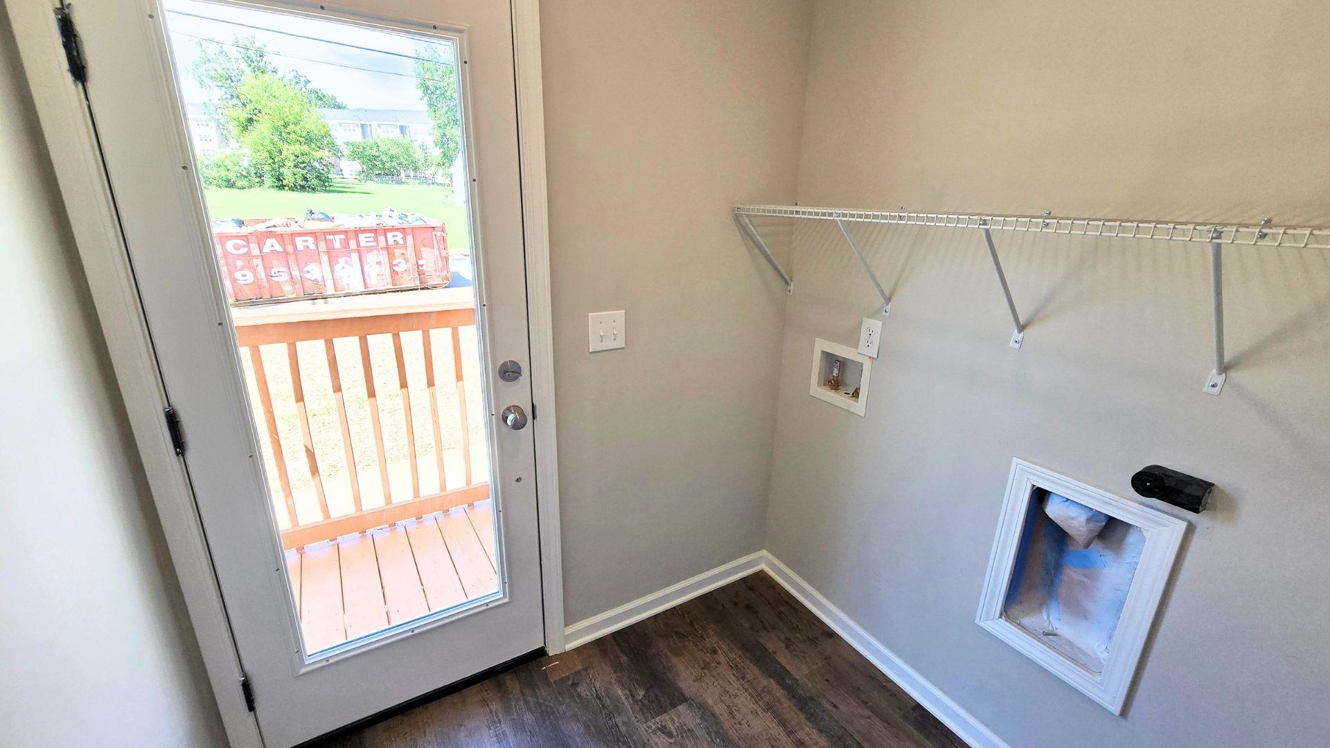 595 Vernon Street Property Photo 8