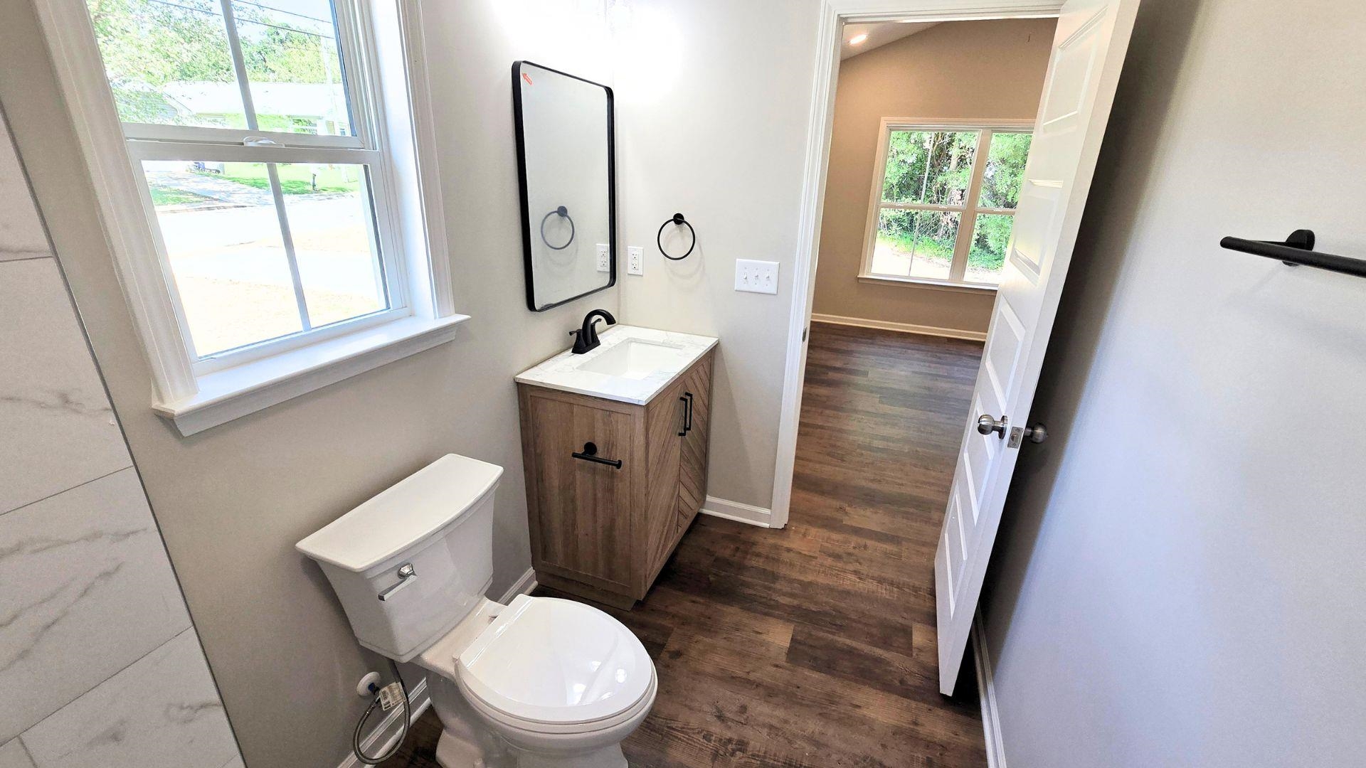 595 Vernon Street Property Photo 17