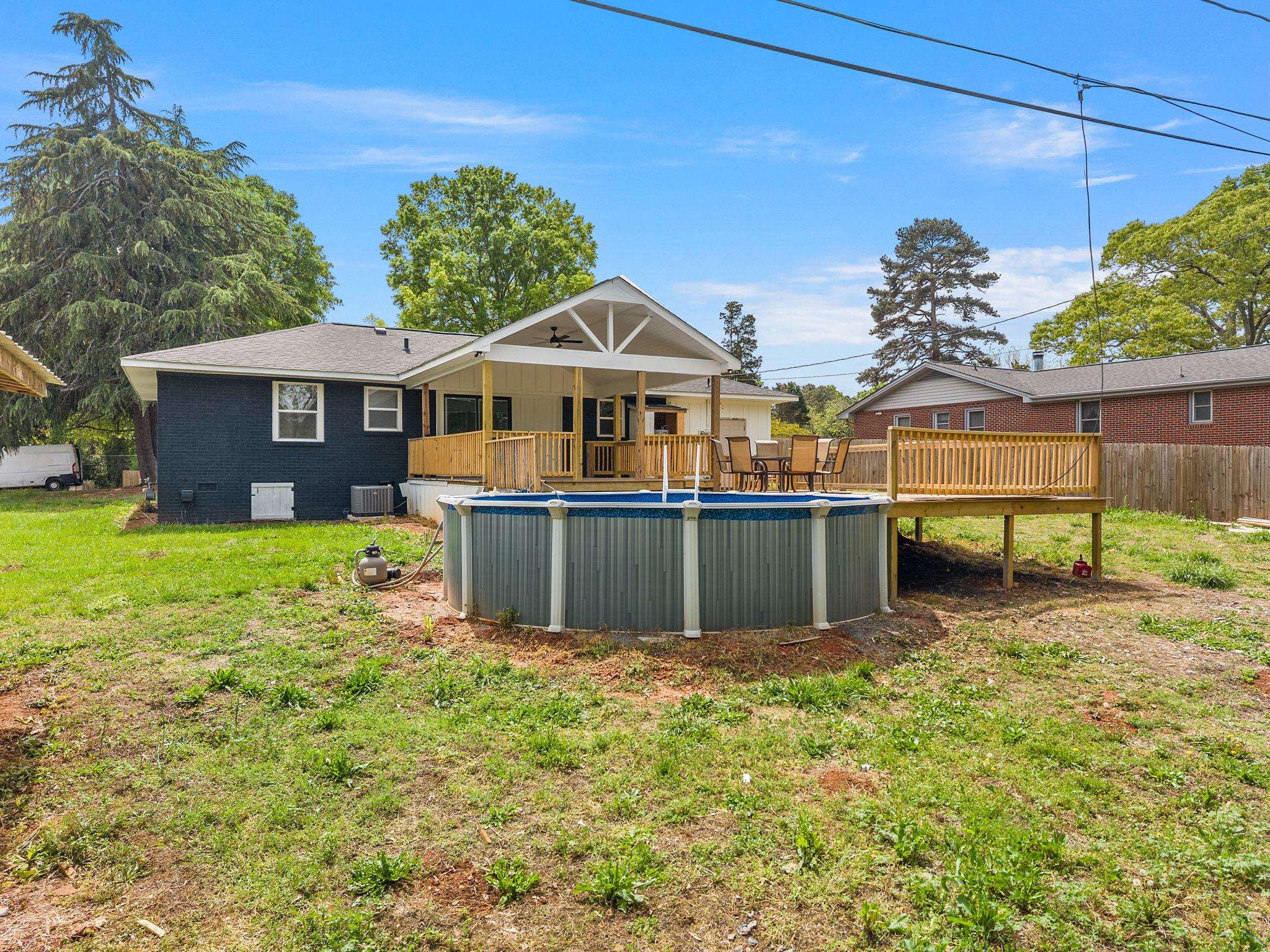 609 Ashwood Drive Property Photo 34