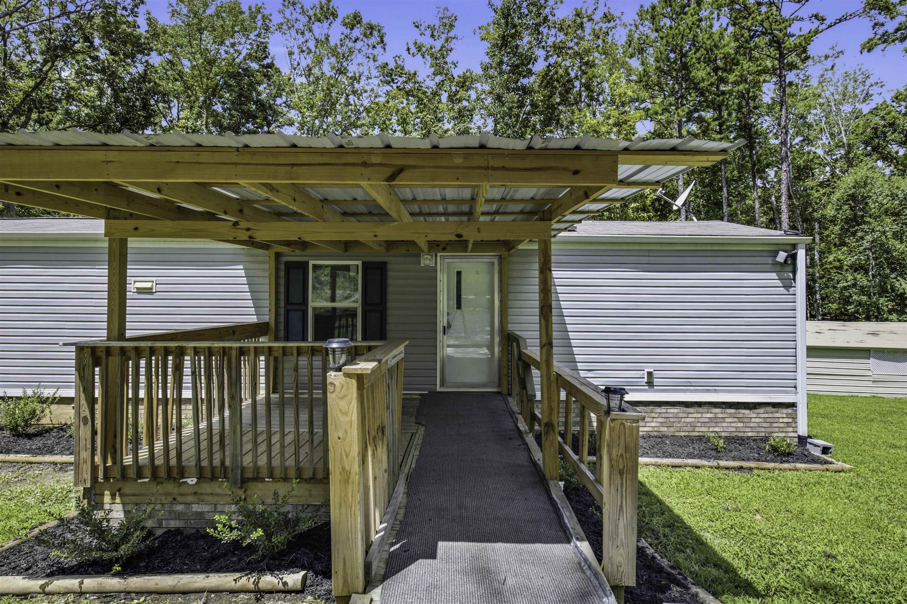 790 Lookout Tower Road Property Photo 2