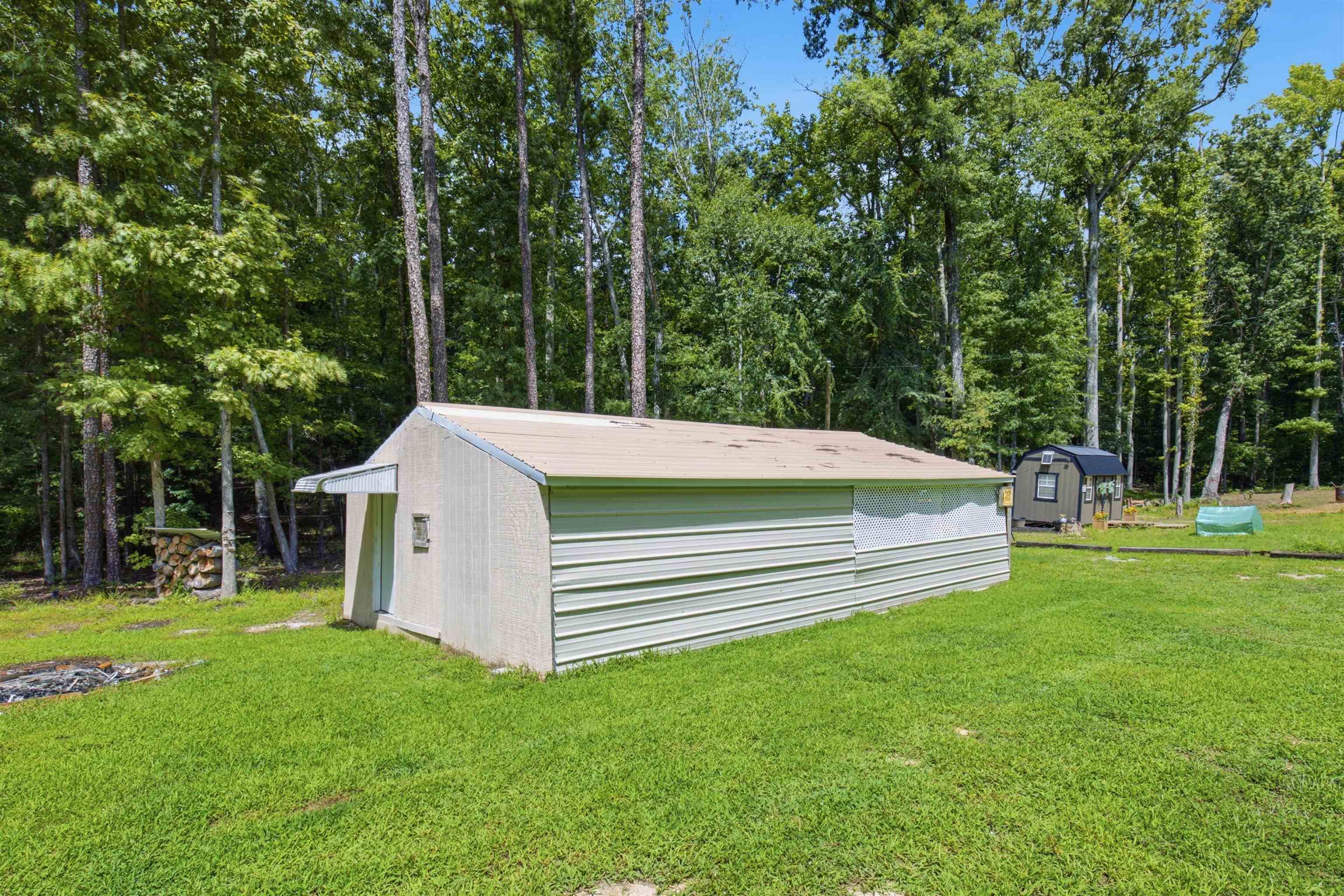 790 Lookout Tower Road Property Photo 22
