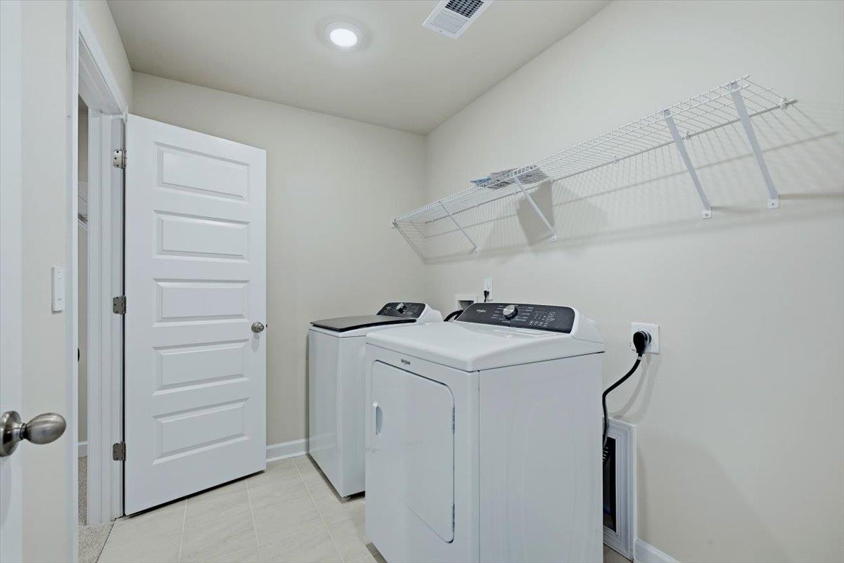 125 Gibbon Way Property Photo 24