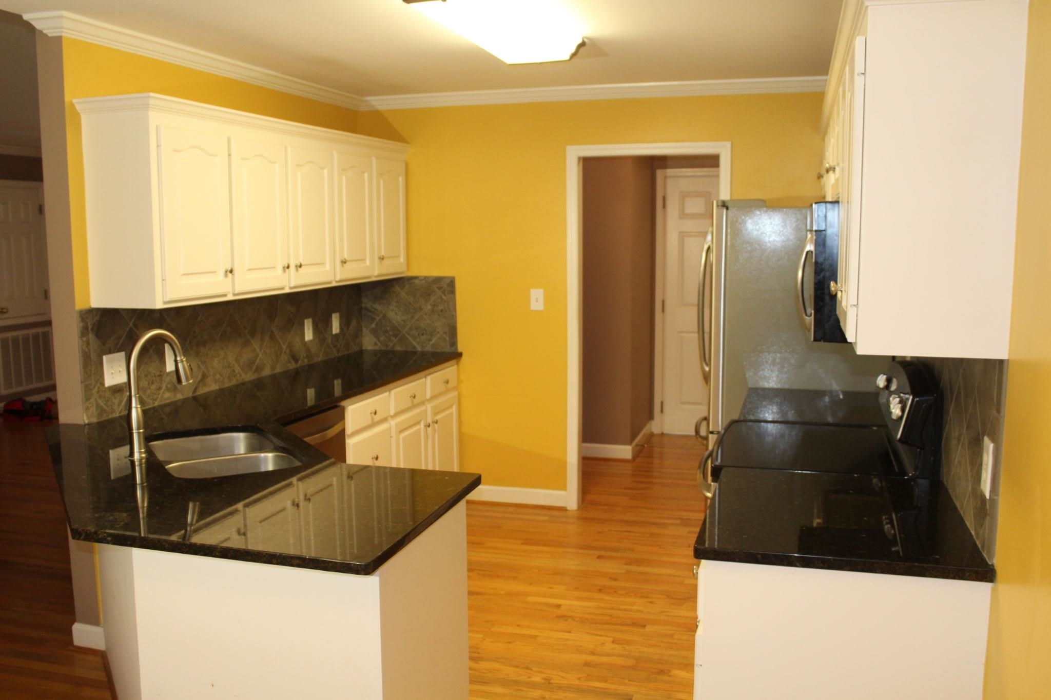 447 Maplecroft Street Property Photo 16