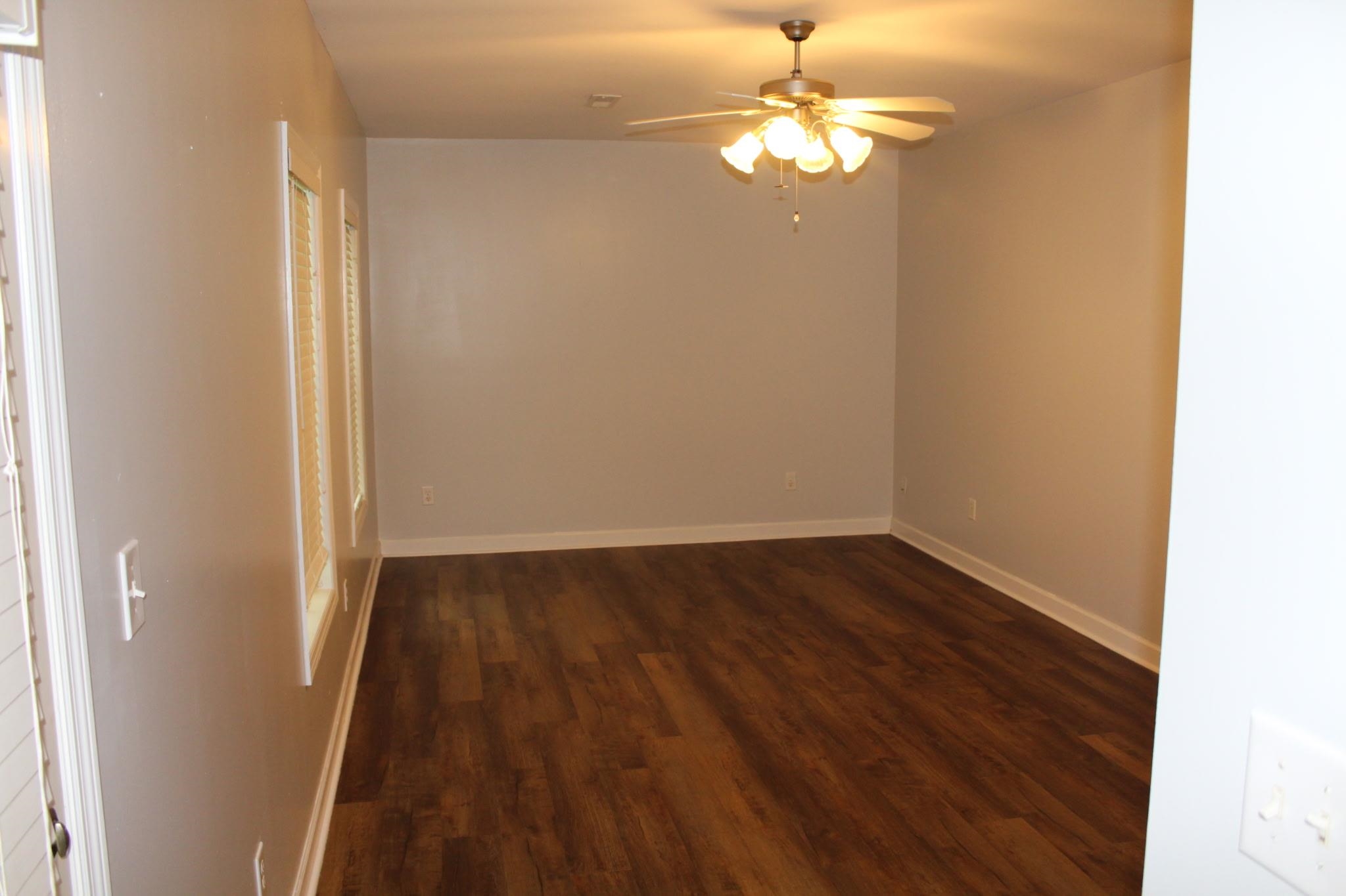 447 Maplecroft Street Property Photo 35