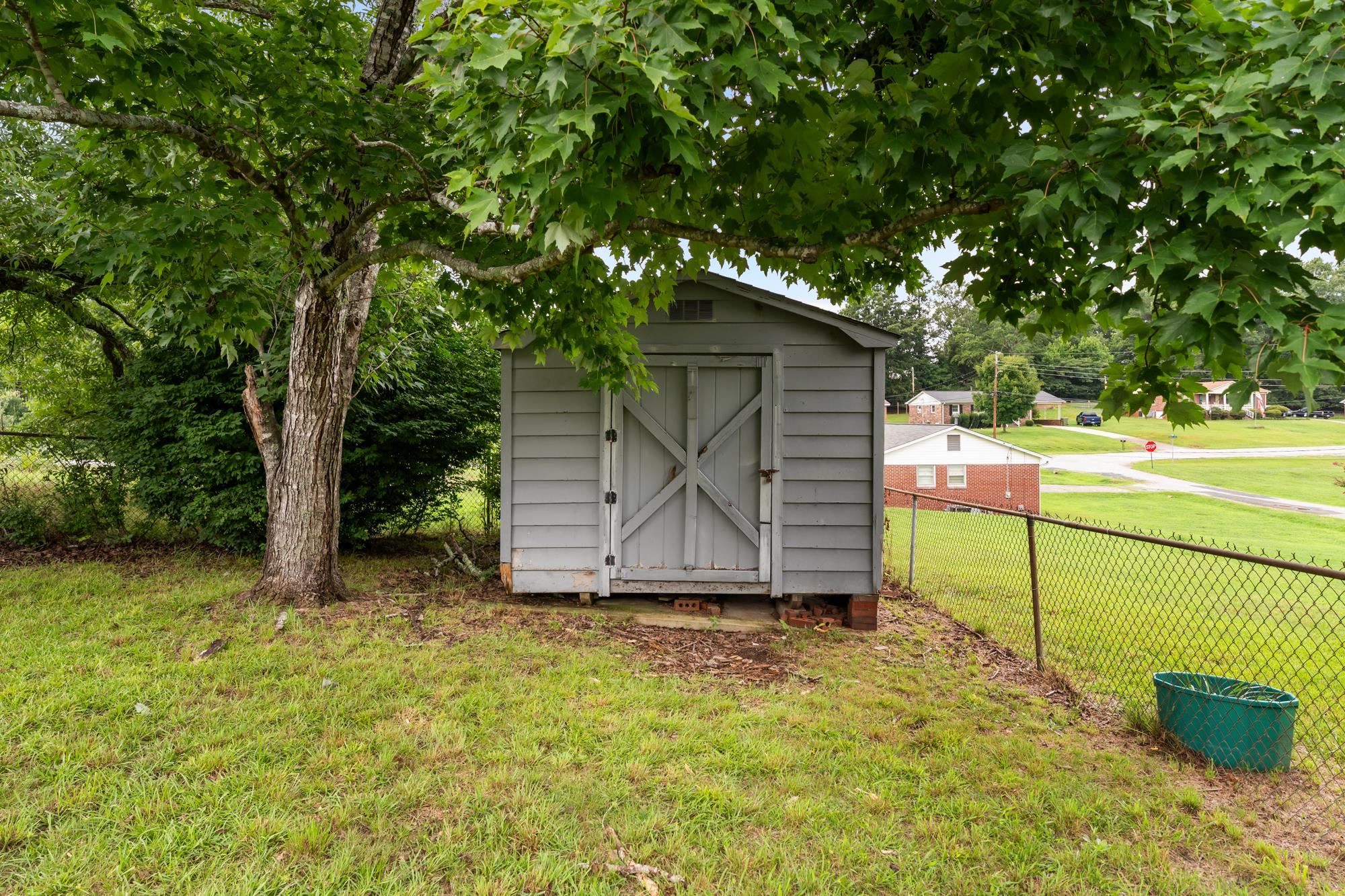 204 Catawba Street Property Photo 20