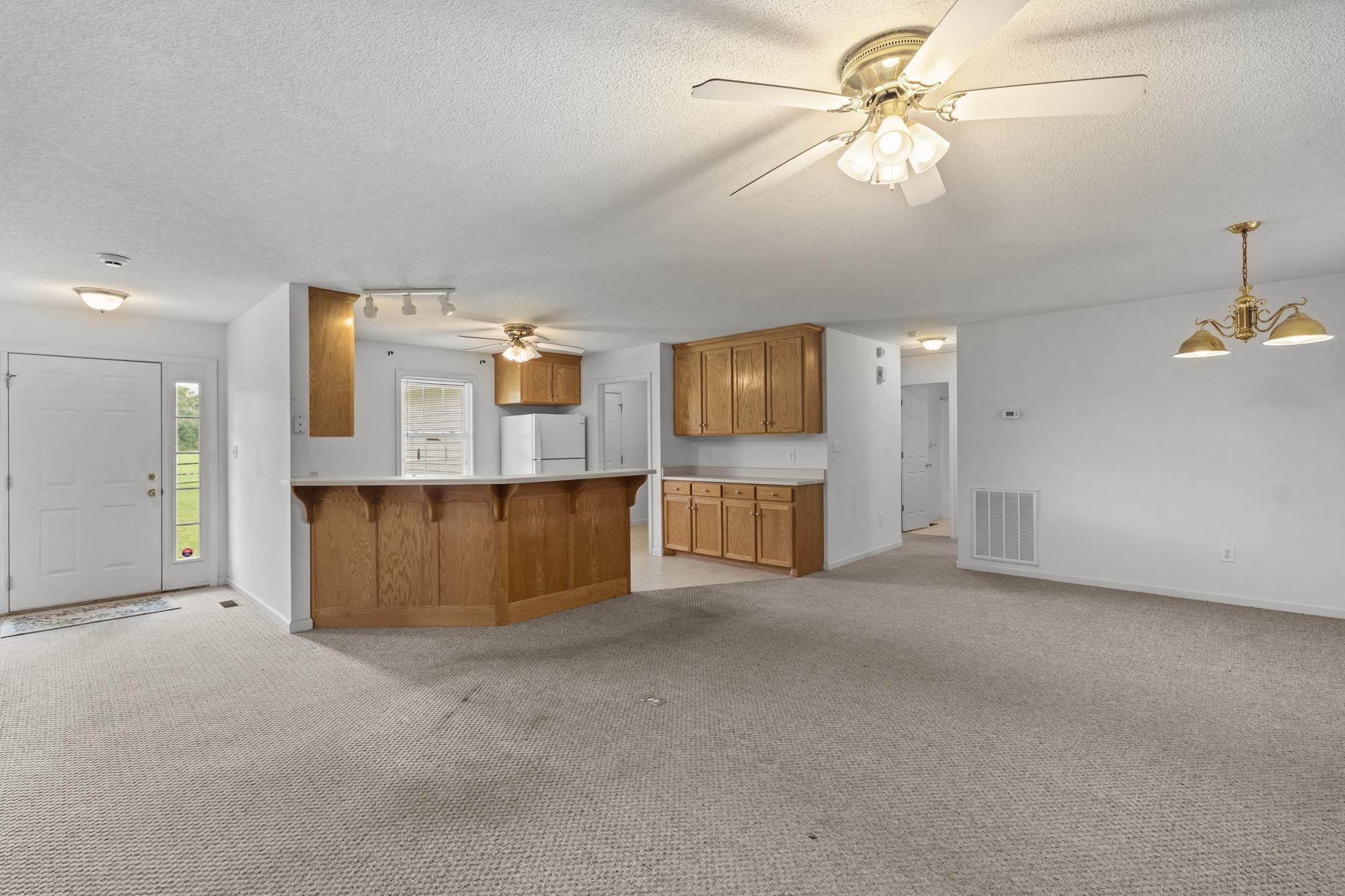162 Rodeo Drive Property Photo 6