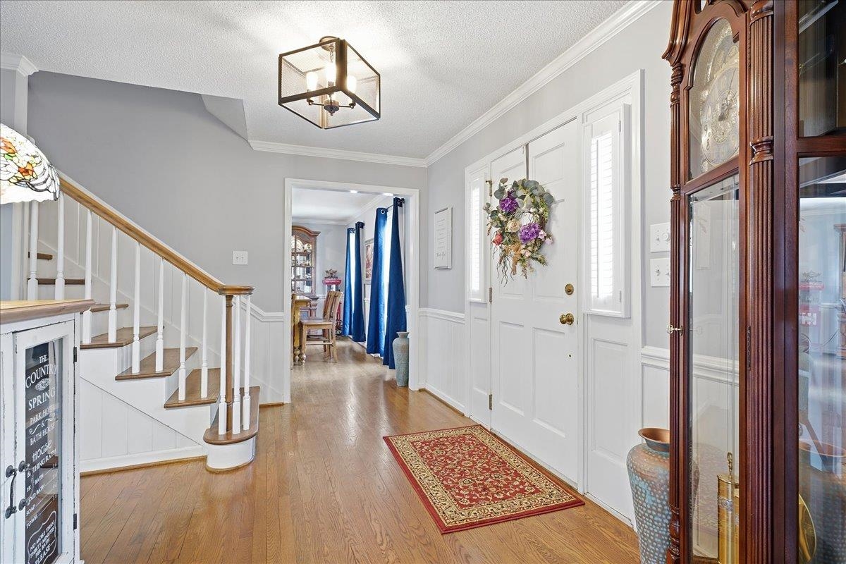 410 Thornhill Drive Property Photo 5