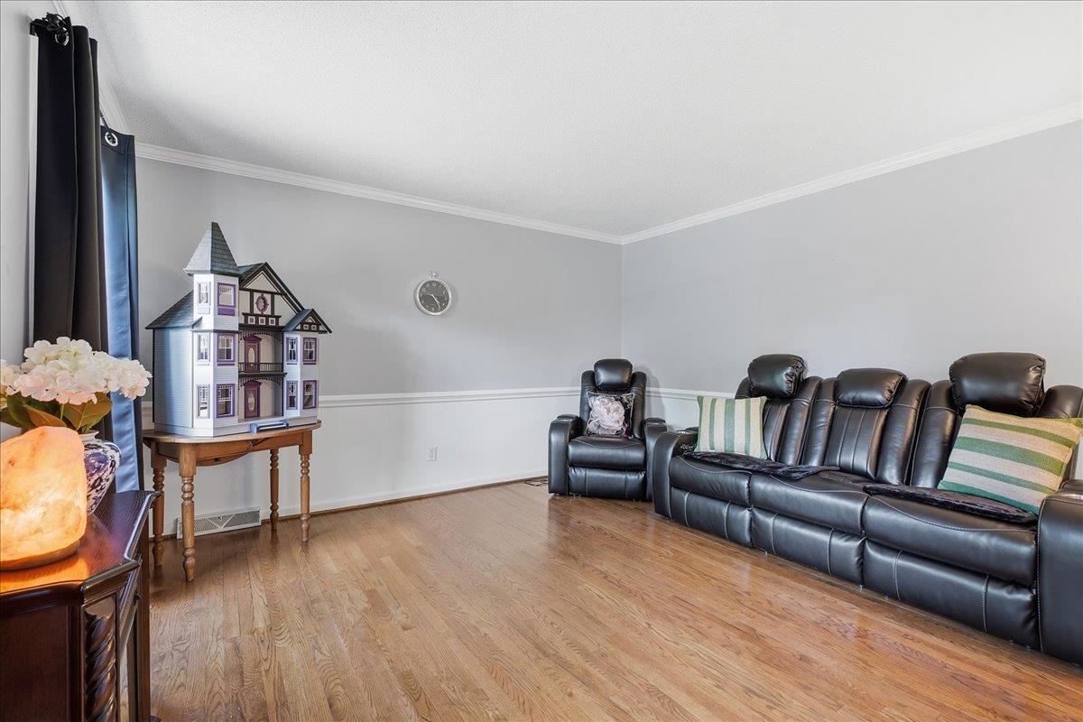 410 Thornhill Drive Property Photo 10