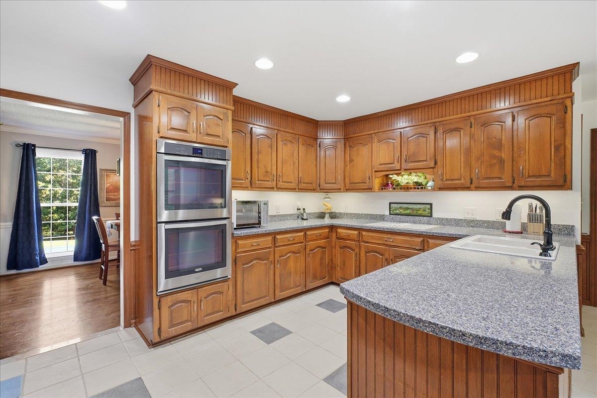 410 Thornhill Drive Property Photo 15