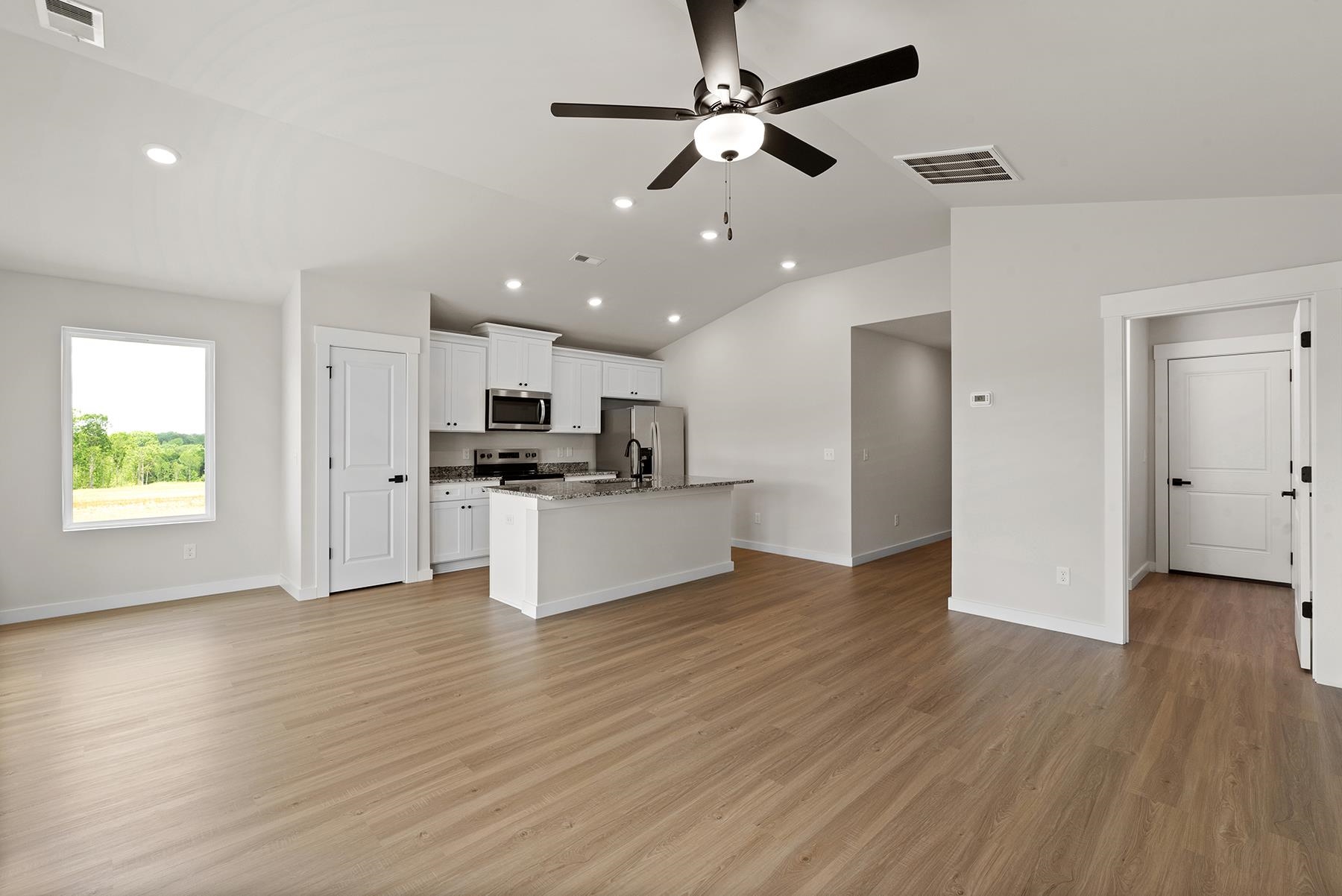 422 West Claywalk Road Property Photo 8