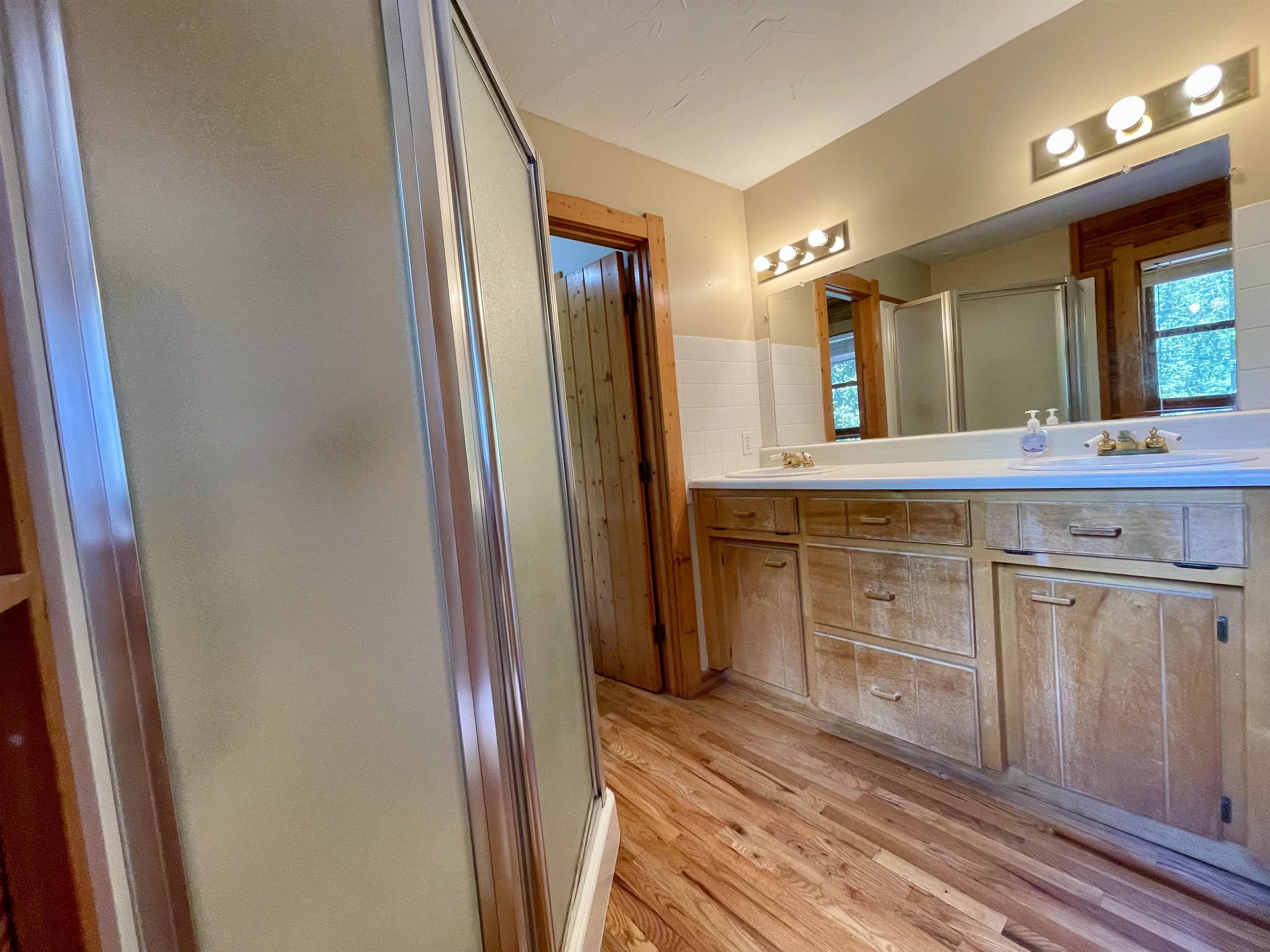 925 Highway 14 W Property Photo 18