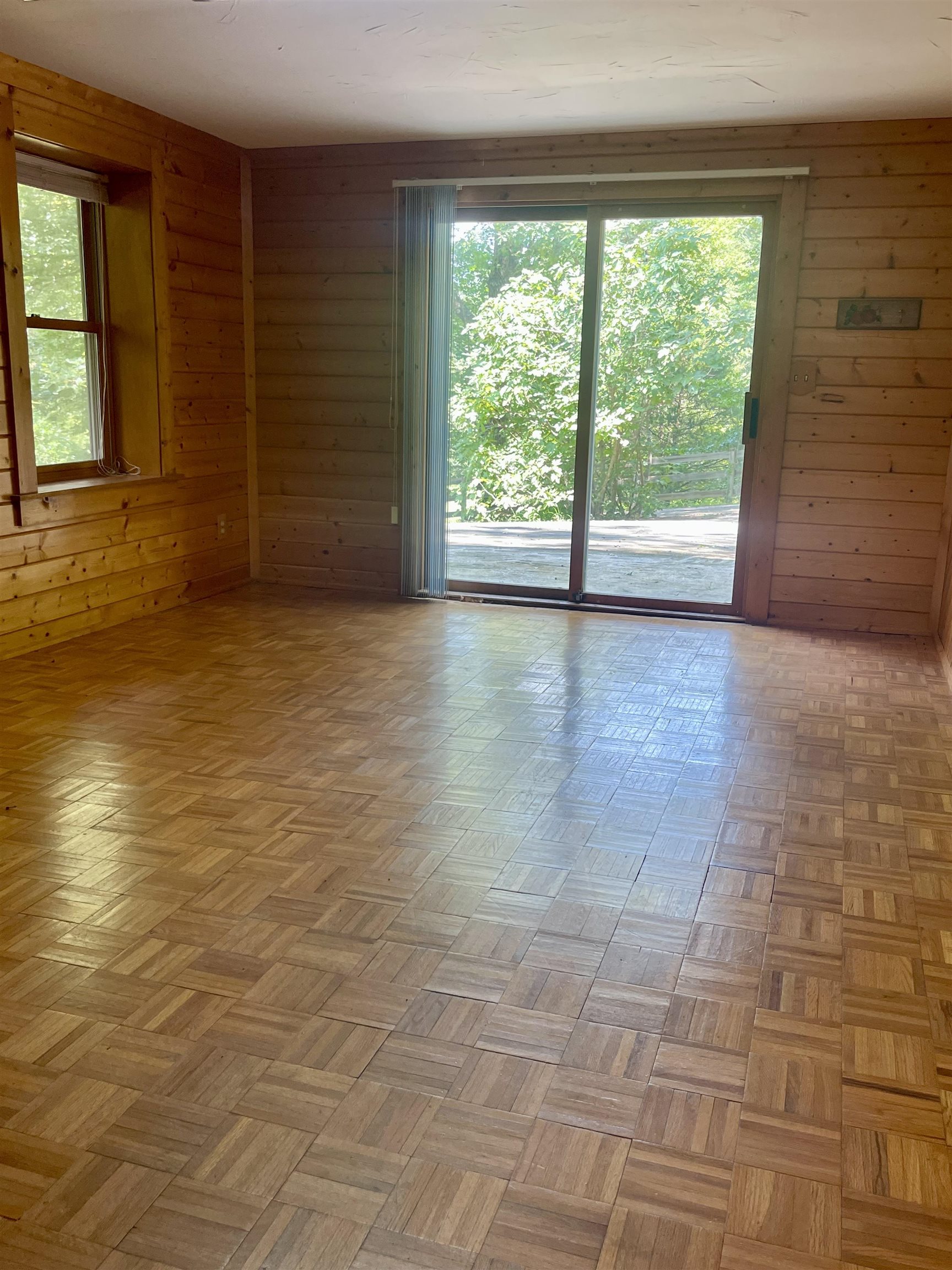 925 Highway 14 W Property Photo 33