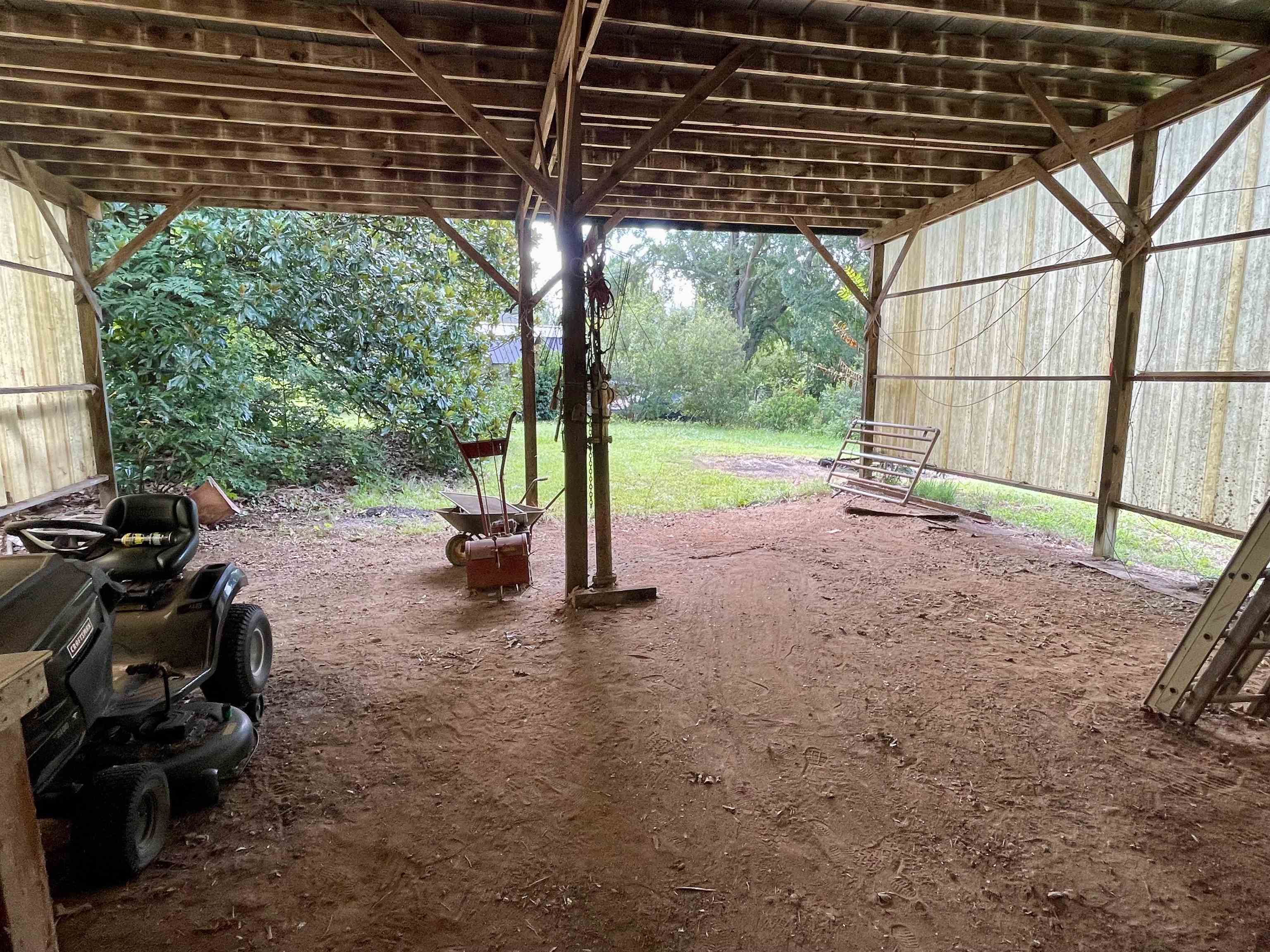 925 Highway 14 W Property Photo 44