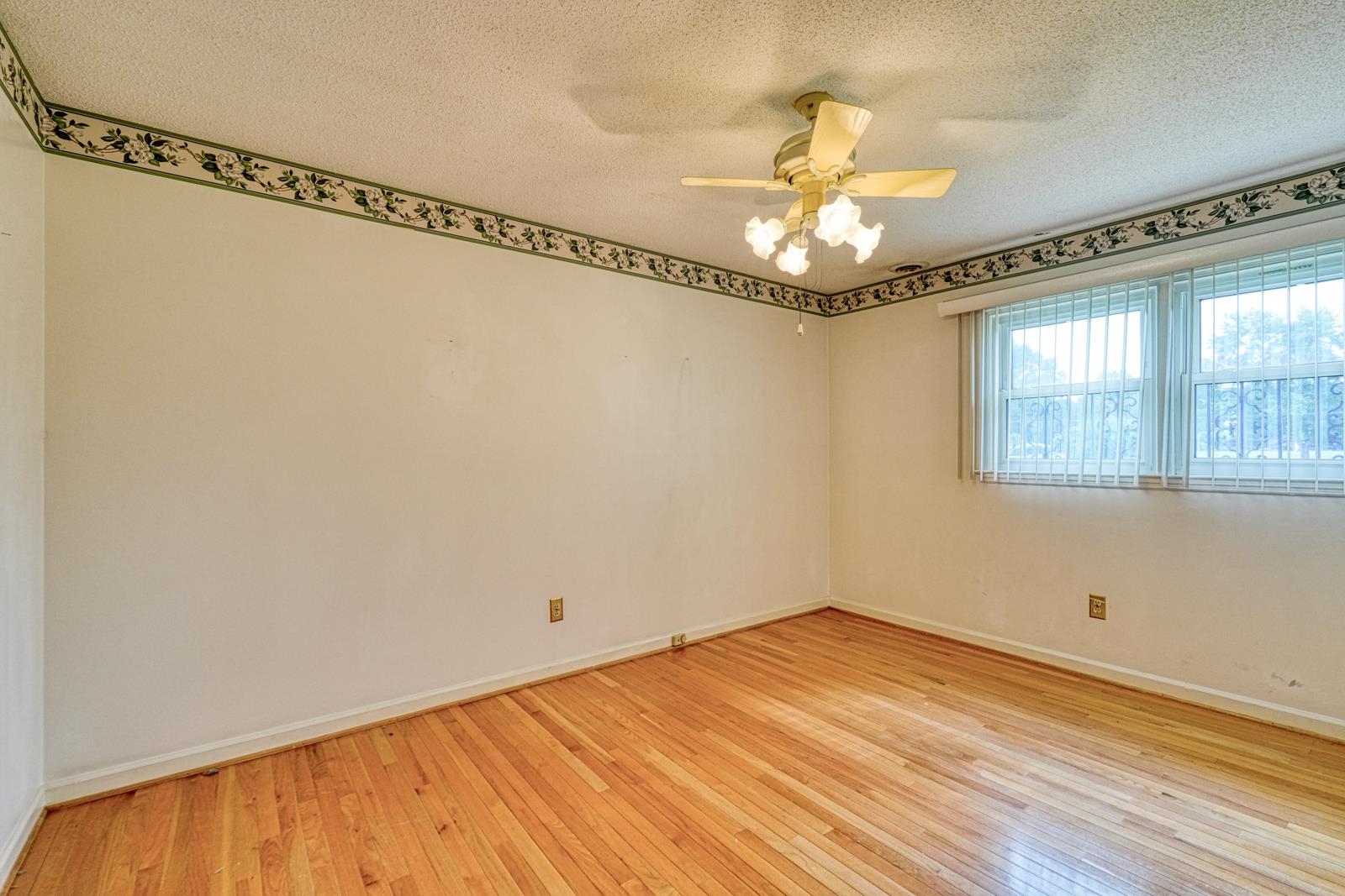 158 Brookhaven Drive Property Photo 18
