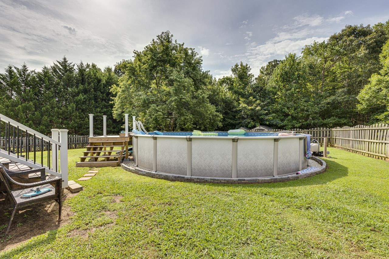 8 Shady Pines Court Property Photo 3