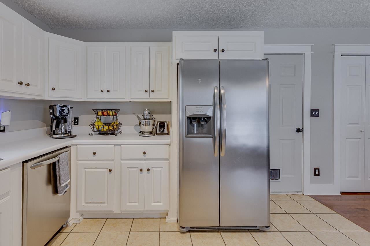 8 Shady Pines Court Property Photo 18