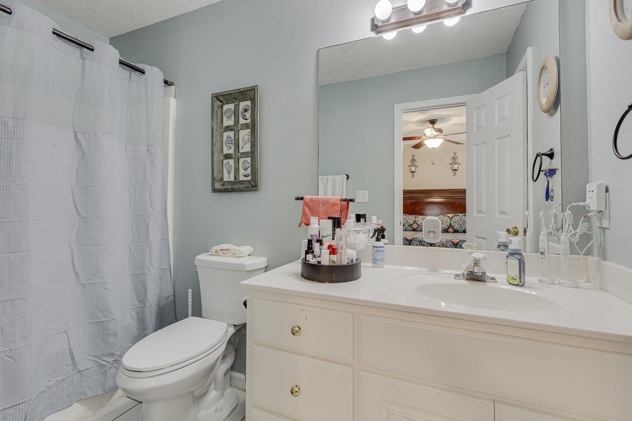 8 Shady Pines Court Property Photo 25