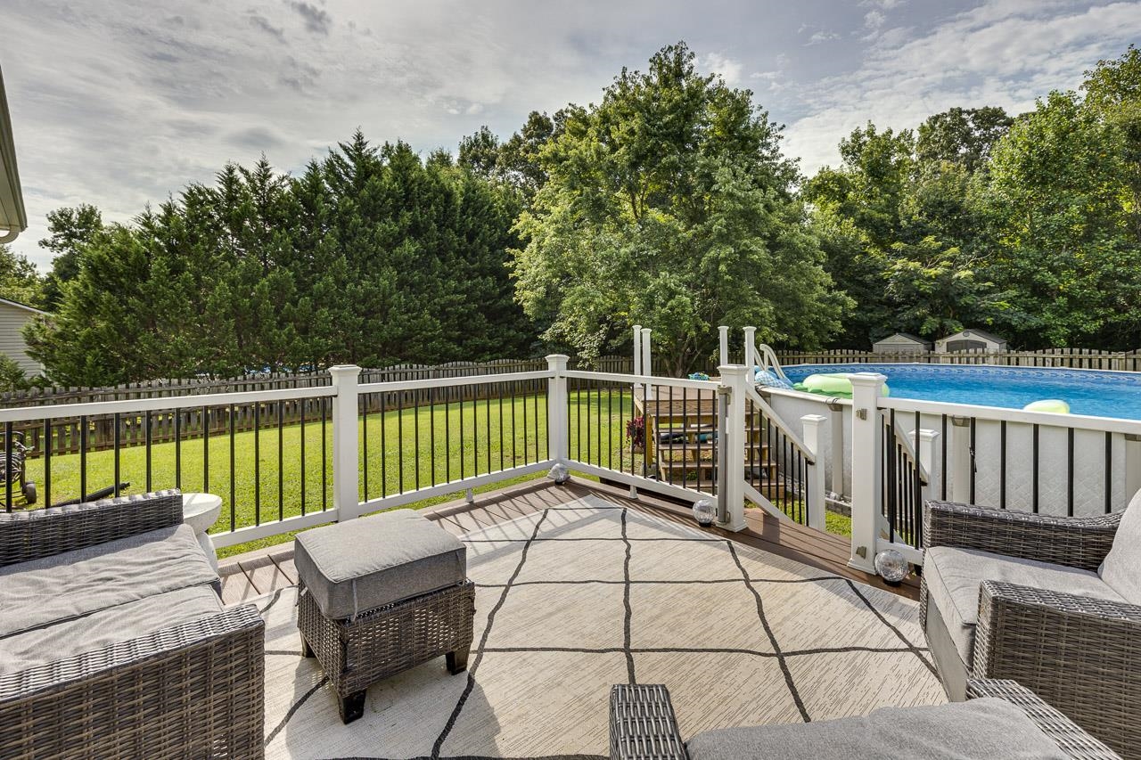 8 Shady Pines Court Property Photo 31