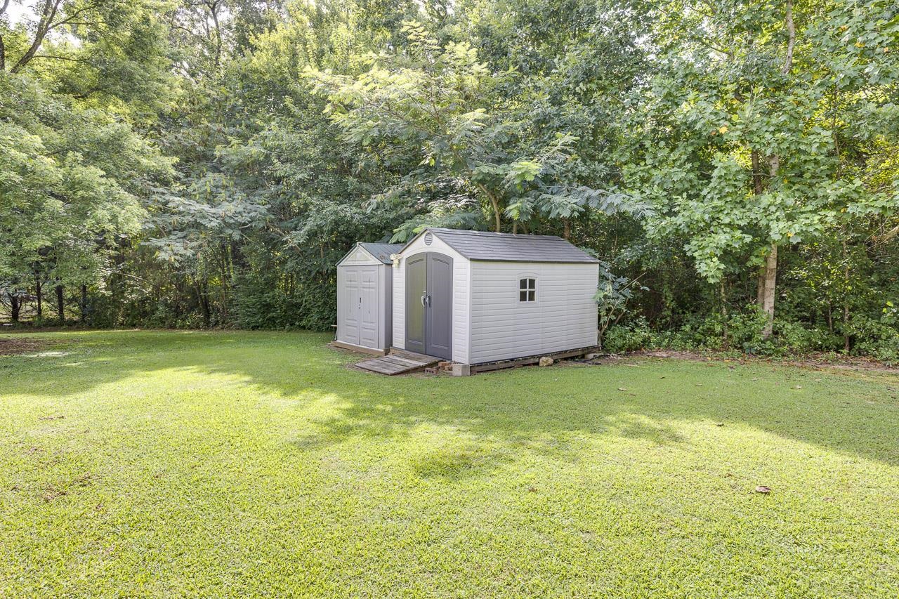 8 Shady Pines Court Property Photo 40