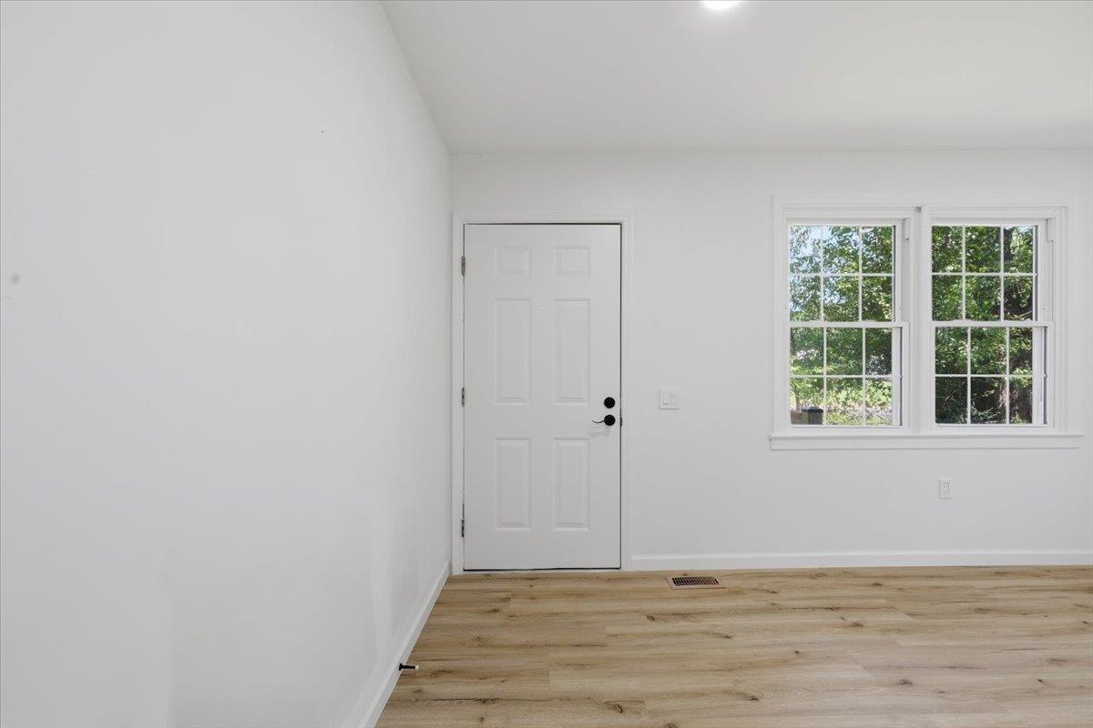 851 Belcher Road Property Photo 6