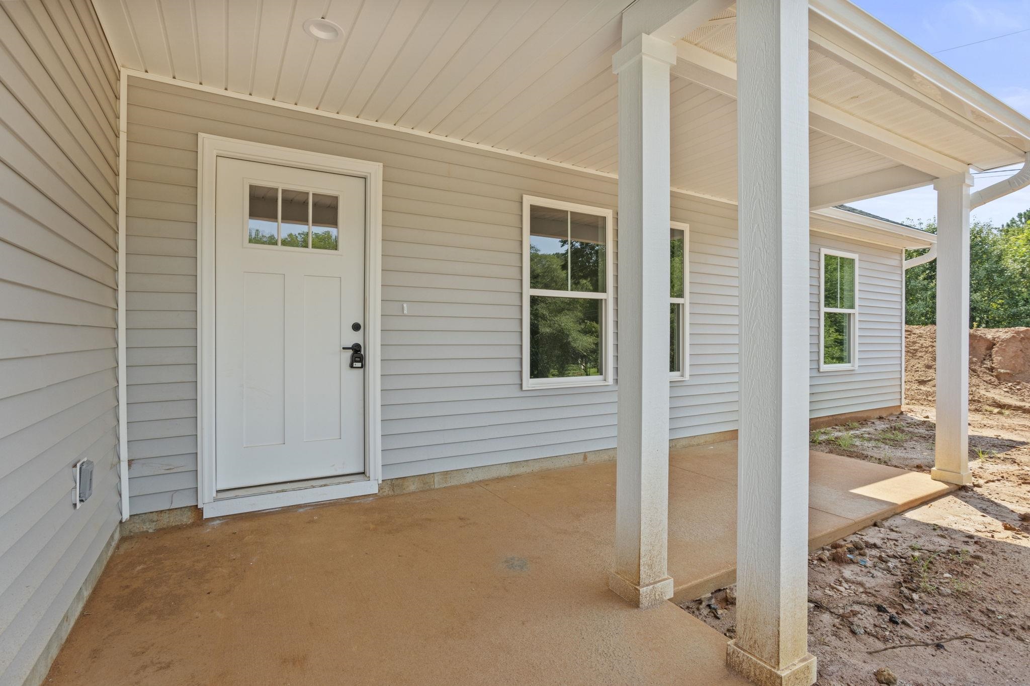 631 Skyline Drive Property Photo 2