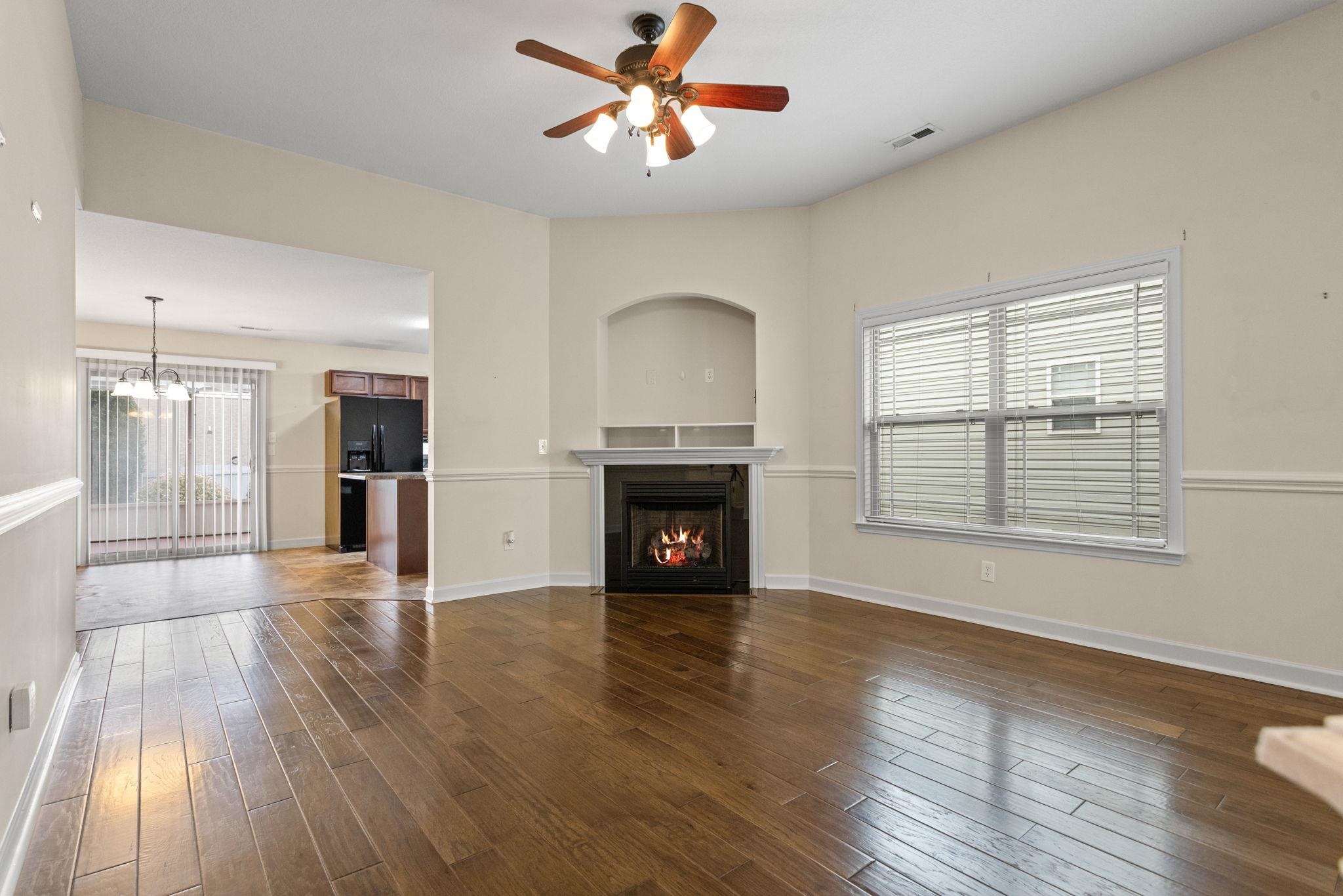 640 Clarion Court Property Photo 3
