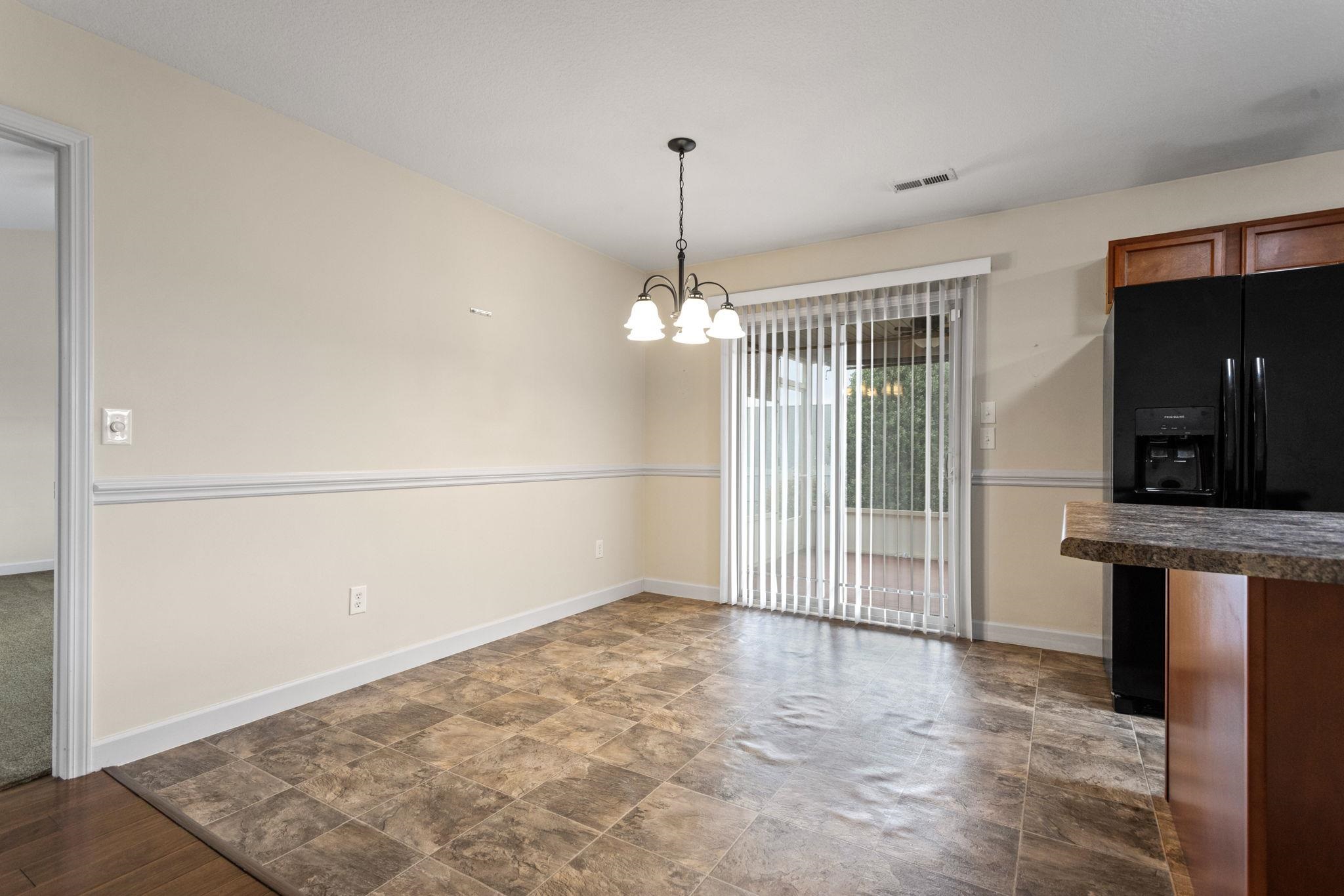 640 Clarion Court Property Photo 6