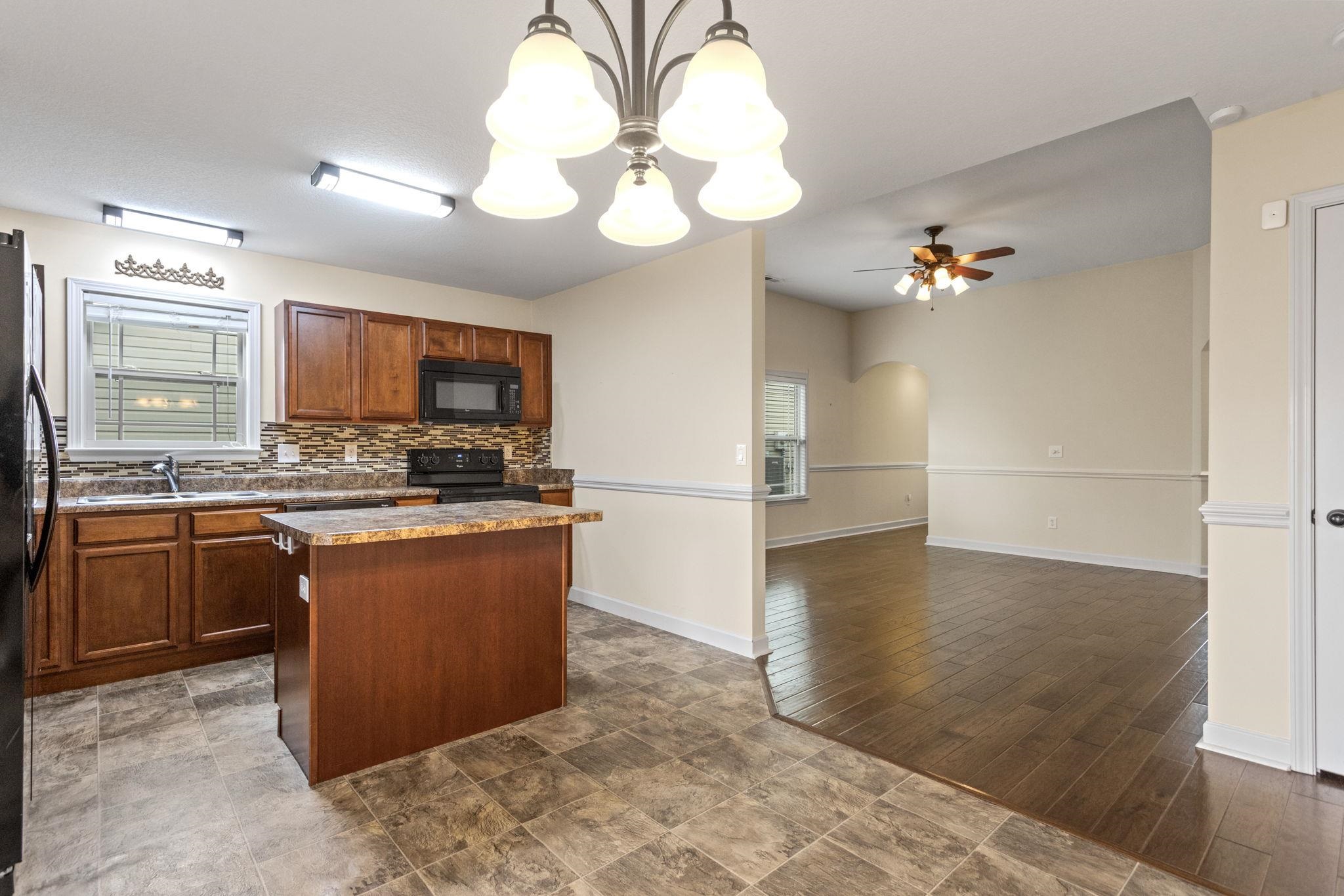 640 Clarion Court Property Photo 7