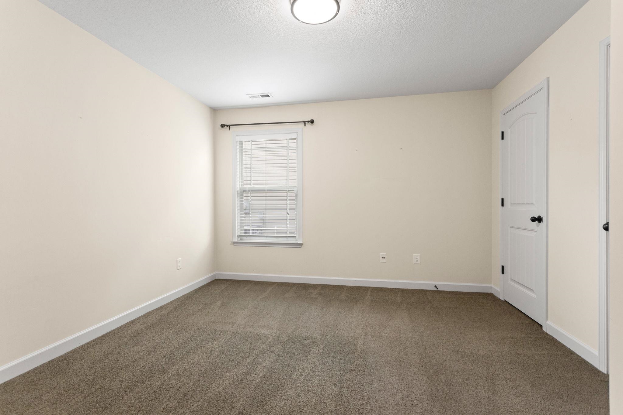 640 Clarion Court Property Photo 17