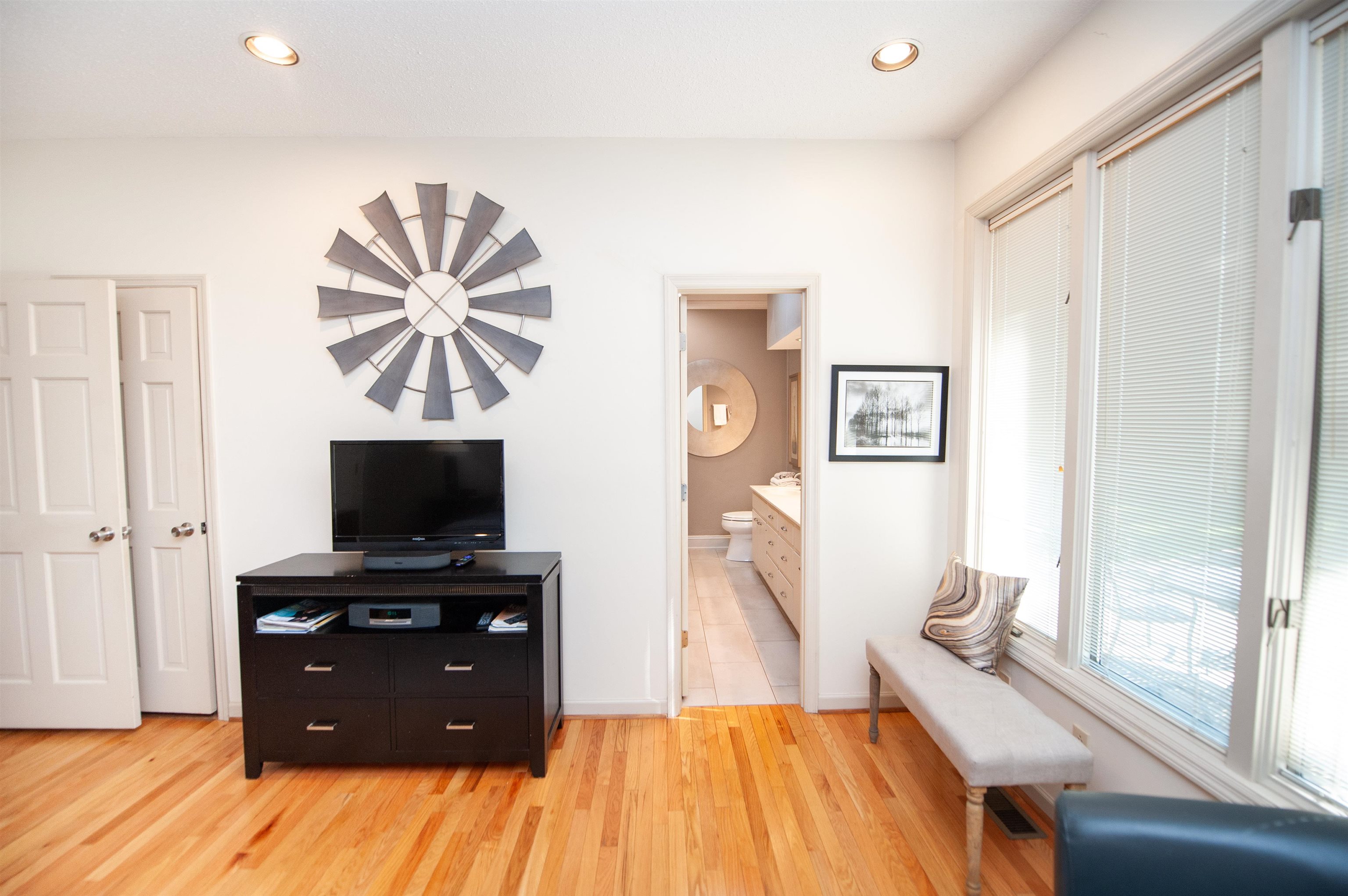 100 Wood Lily Lane Property Photo 26