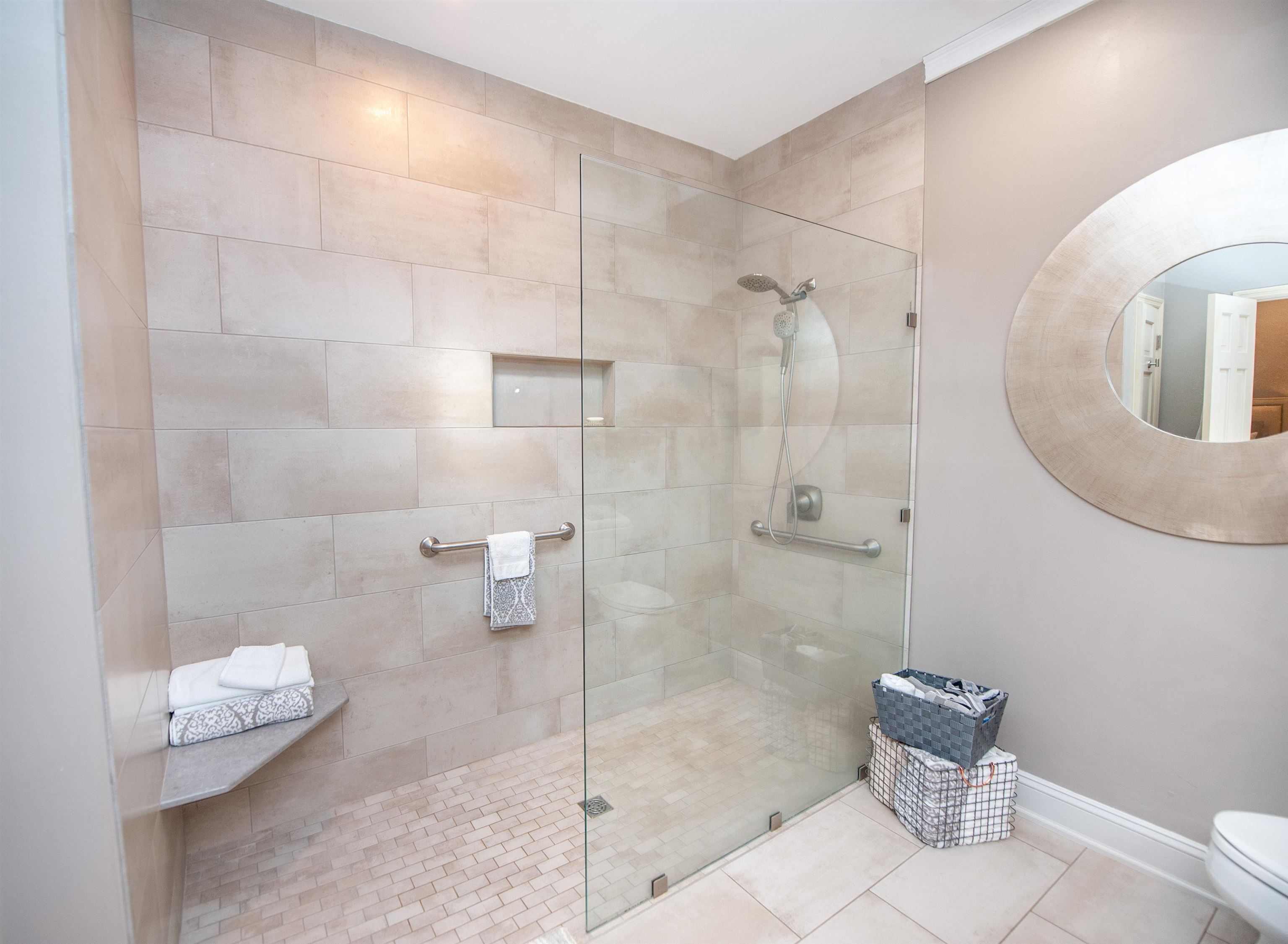 100 Wood Lily Lane Property Photo 27
