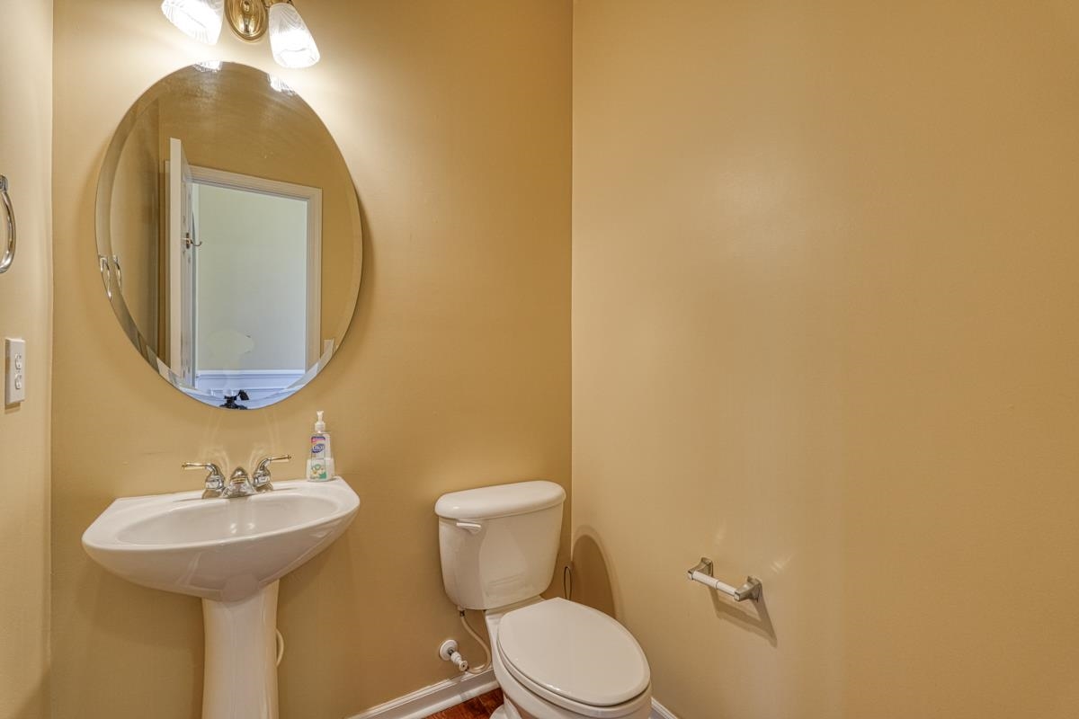 339 Surrywood Drive Property Photo 9