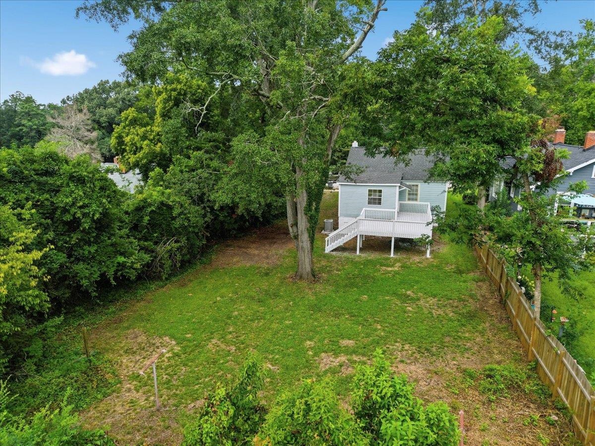 553 Pinckney Court Property Photo 29