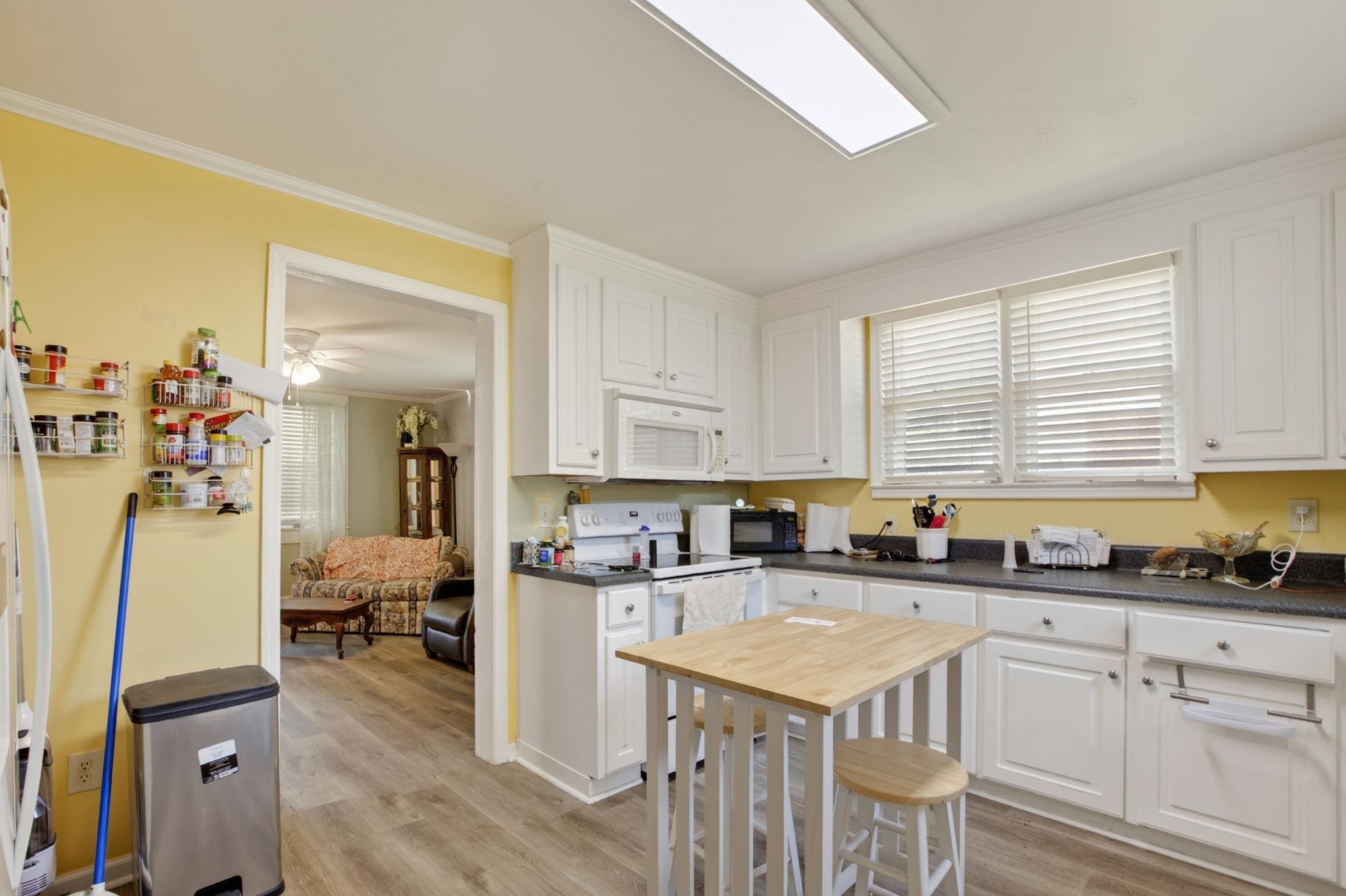 412 Connecticut Avenue Property Photo 8