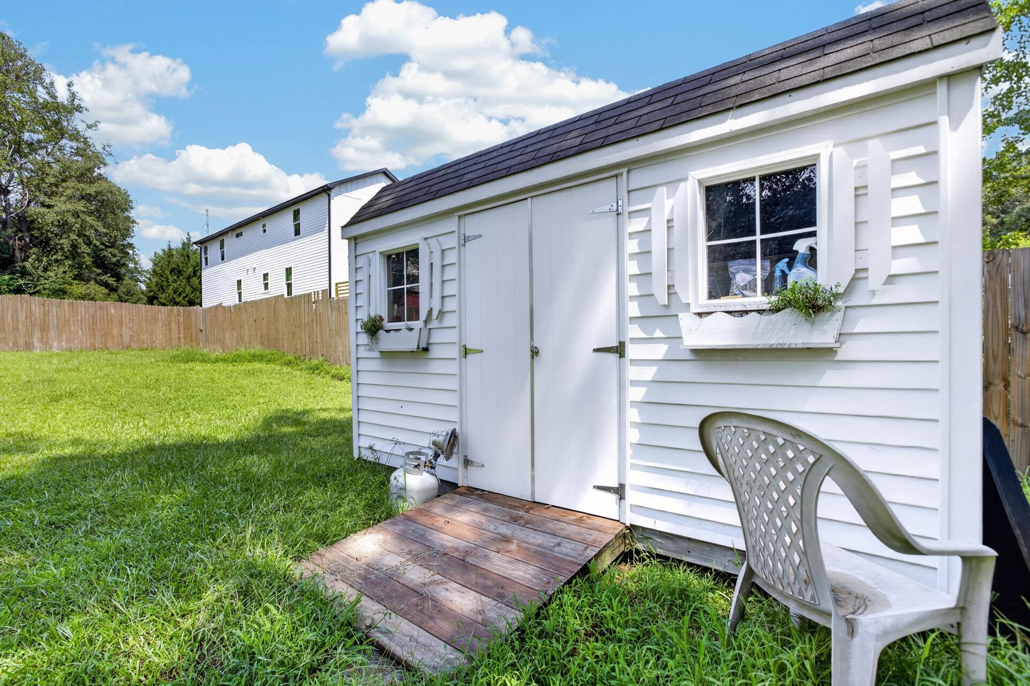412 Connecticut Avenue Property Photo 20