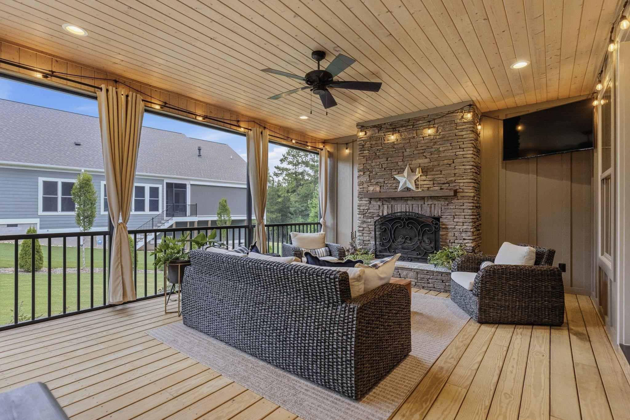 617 Crowe Creek Trail Property Photo 40