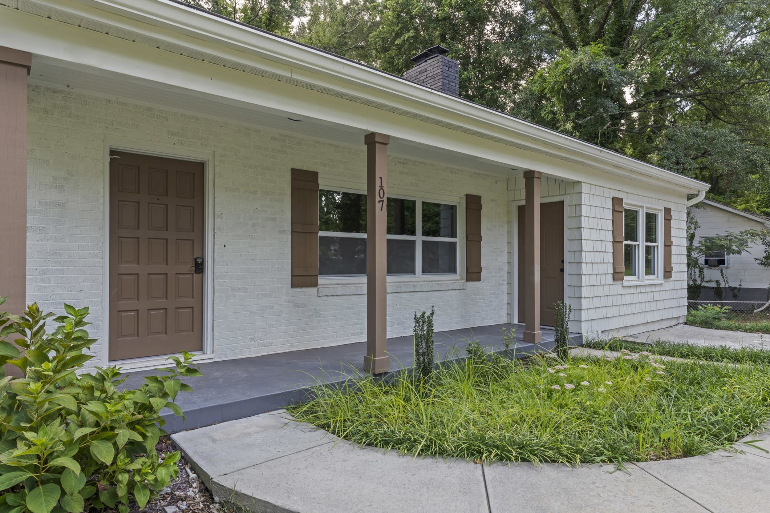 107 Coldbrook Drive Property Photo 4