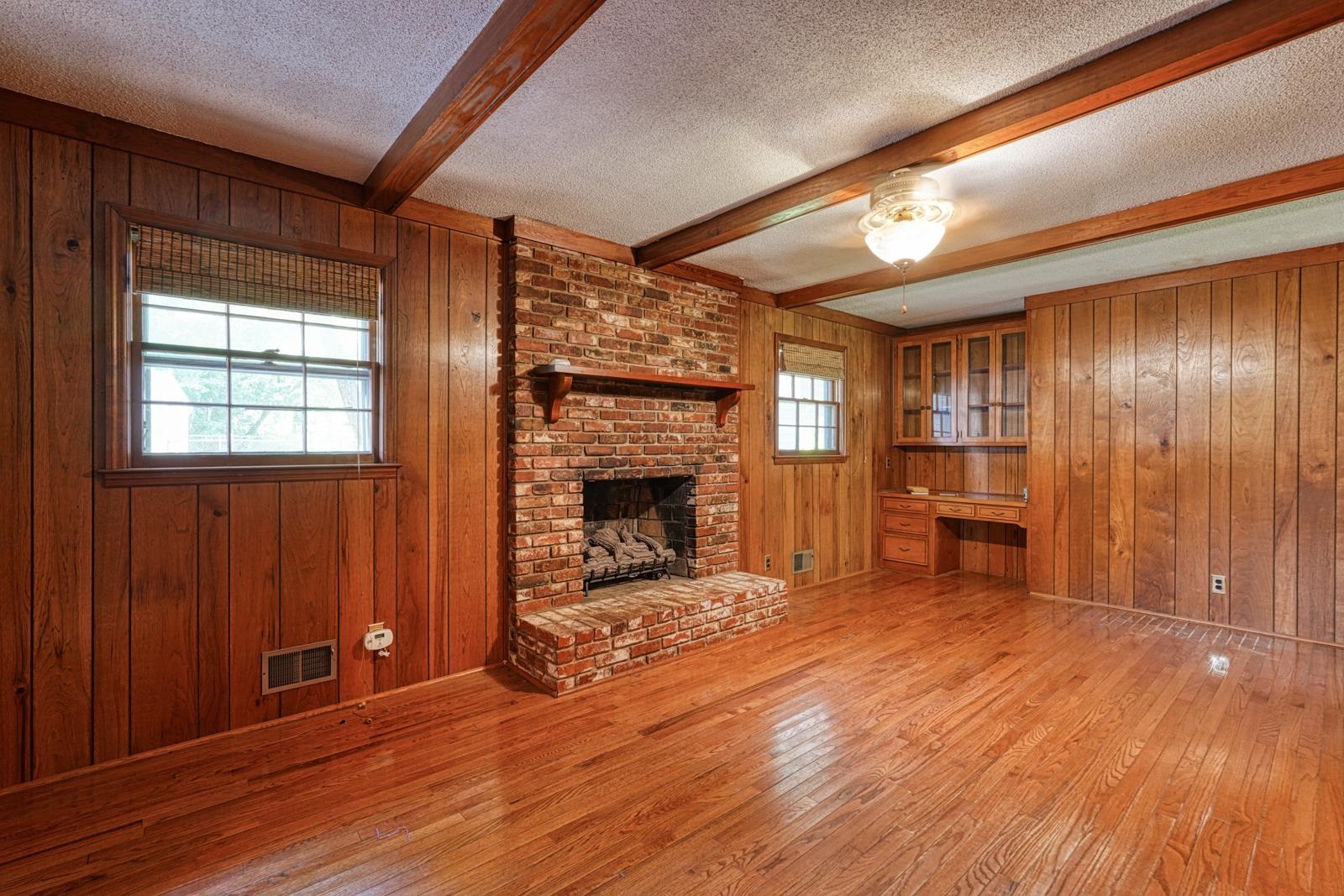902 Vannessa Drive Property Photo 9