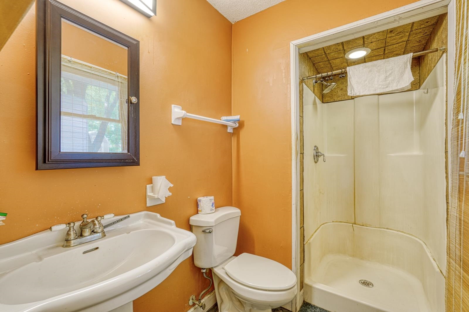 902 Vannessa Drive Property Photo 15