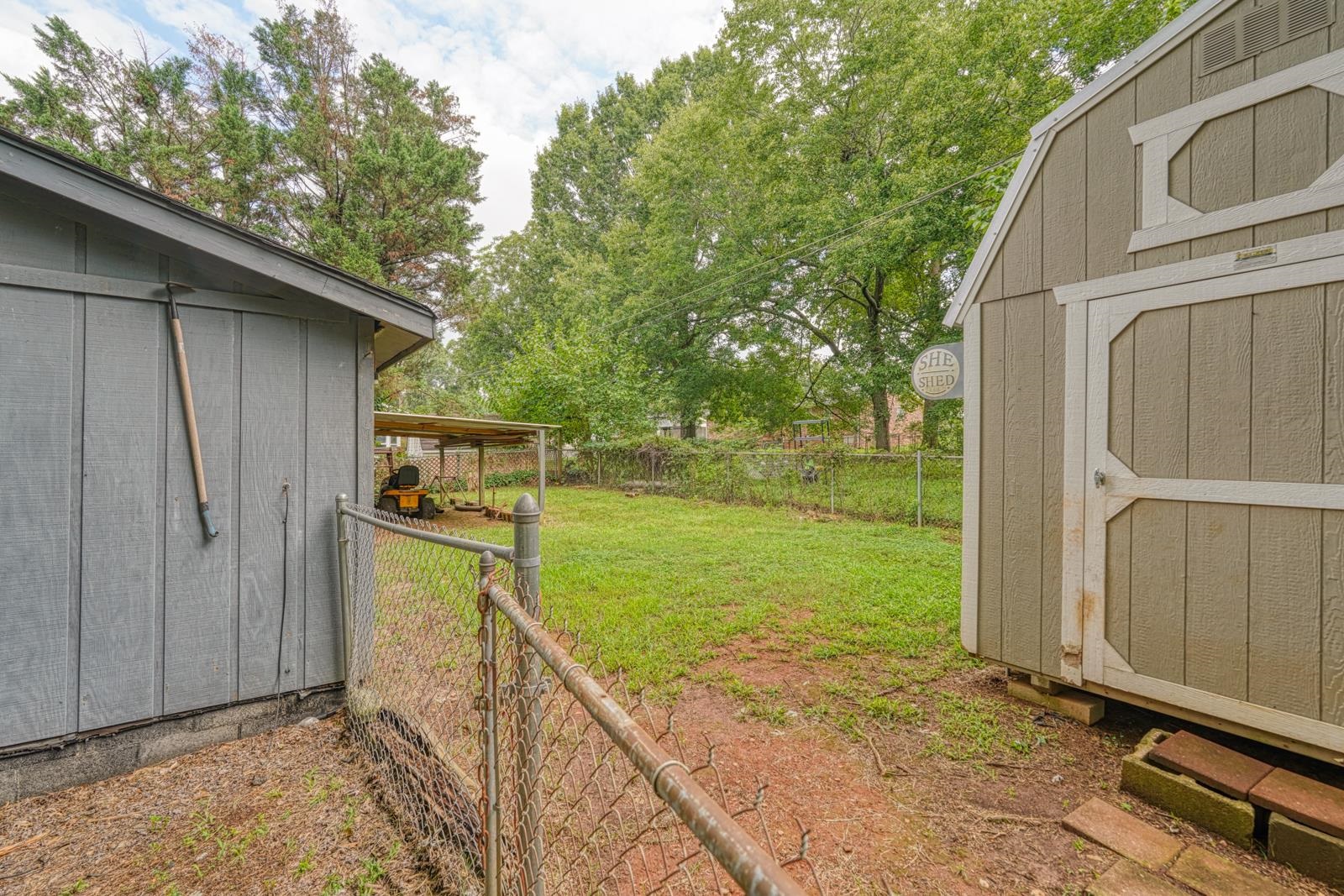 902 Vannessa Drive Property Photo 23