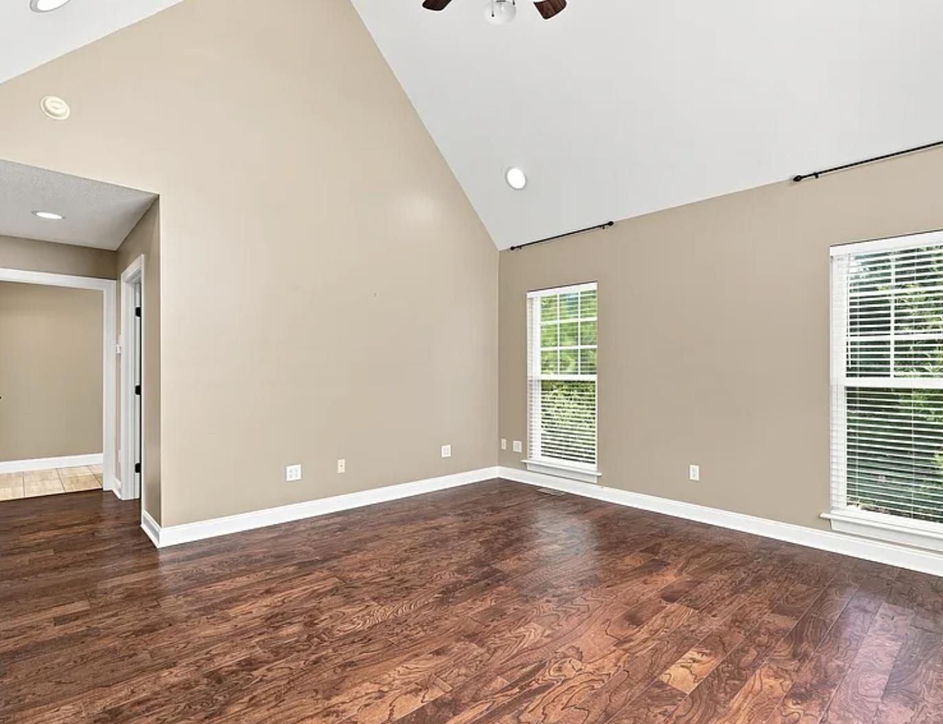 454 Morningmist Drive Property Photo 15