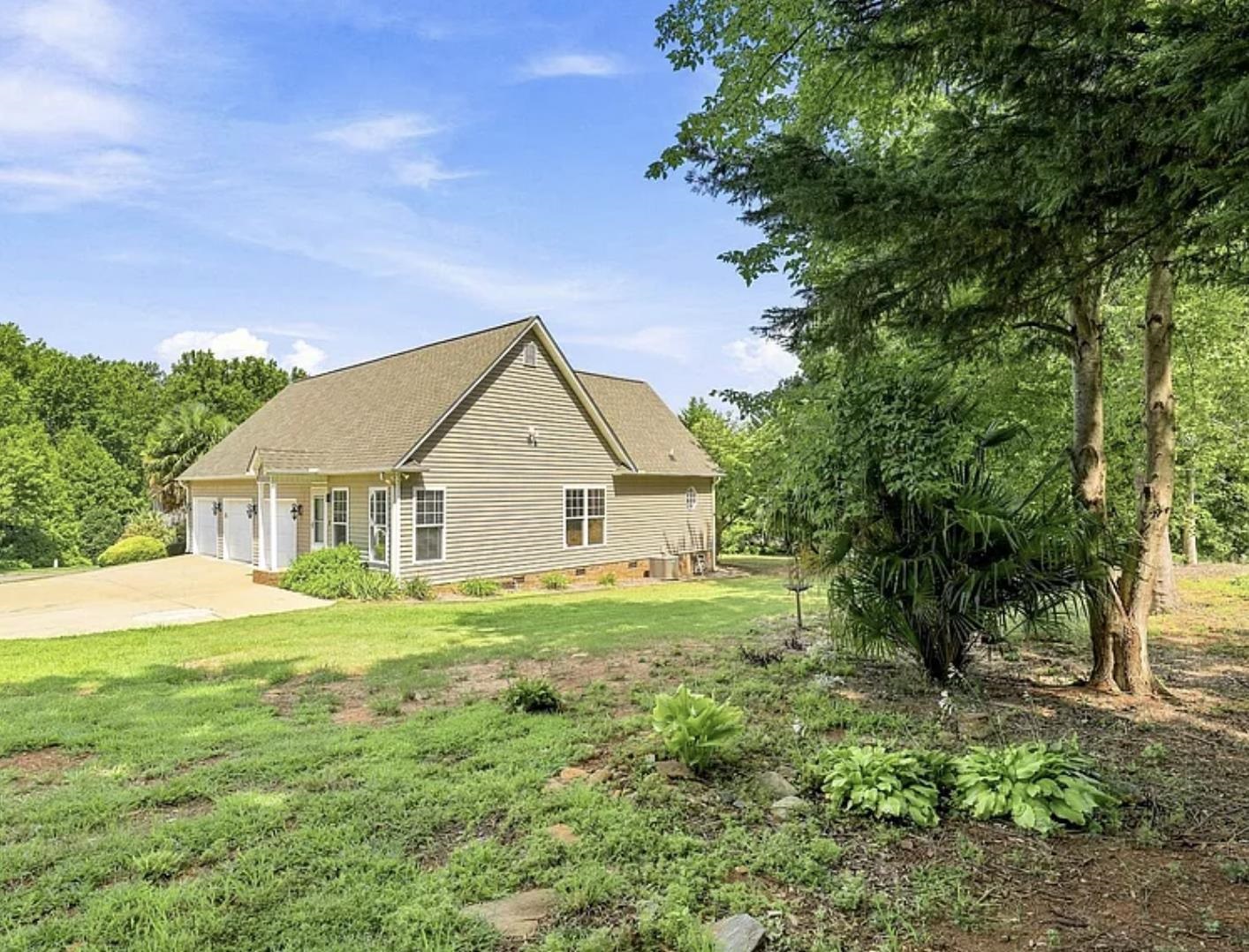 454 Morningmist Drive Property Photo 34
