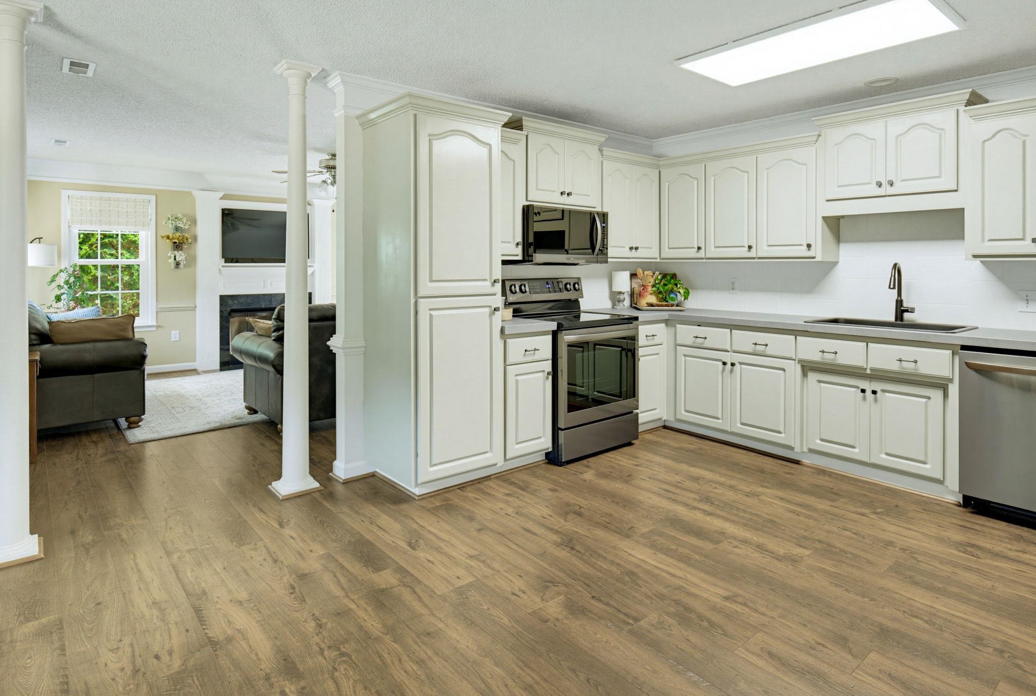 101 Valleydale Court Property Photo 11