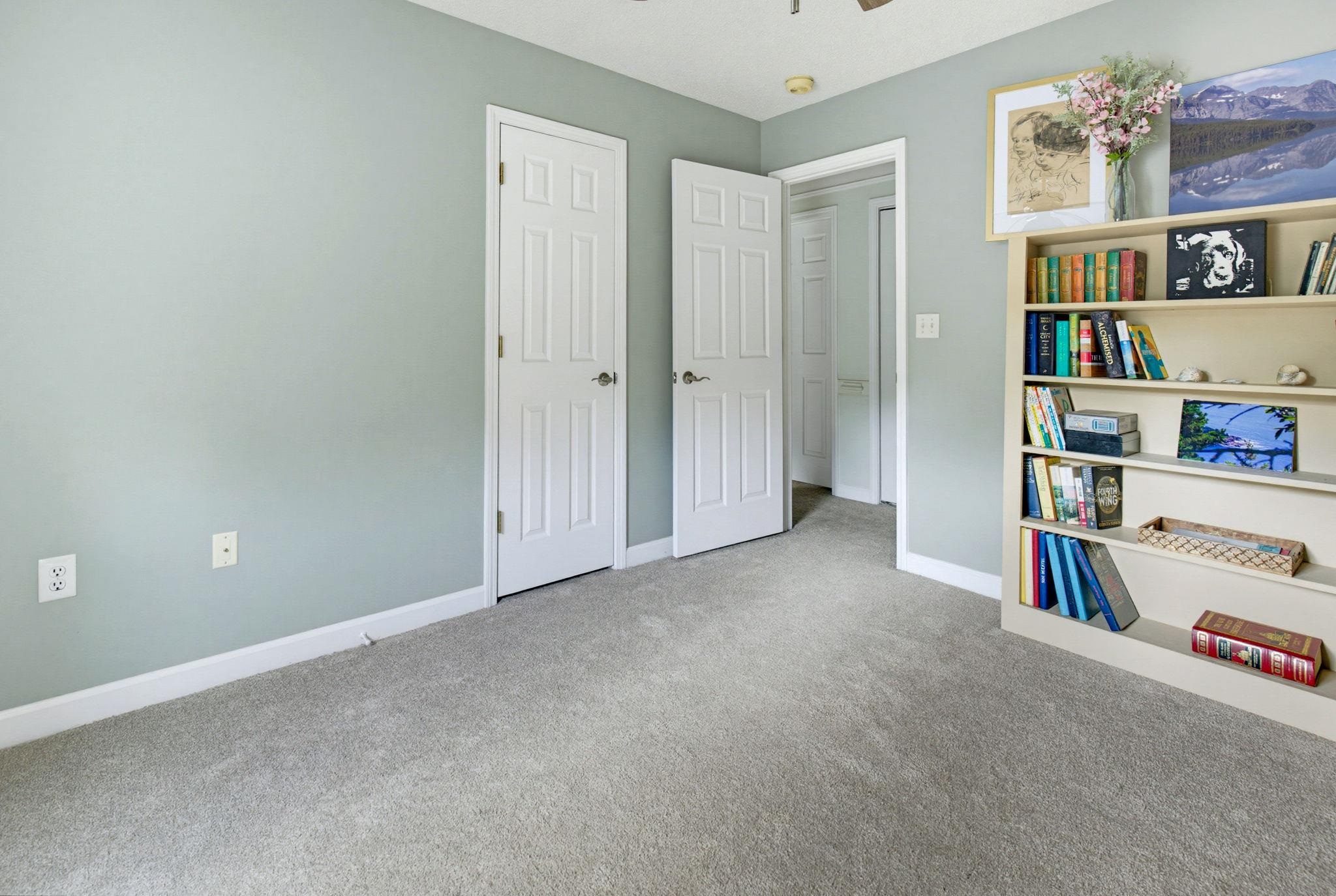 101 Valleydale Court Property Photo 25
