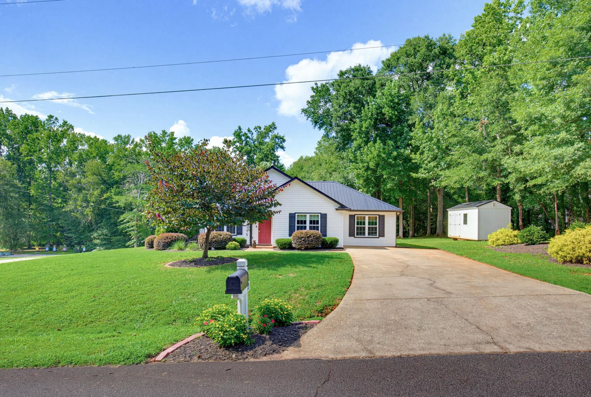 101 Valleydale Court Property Photo 34