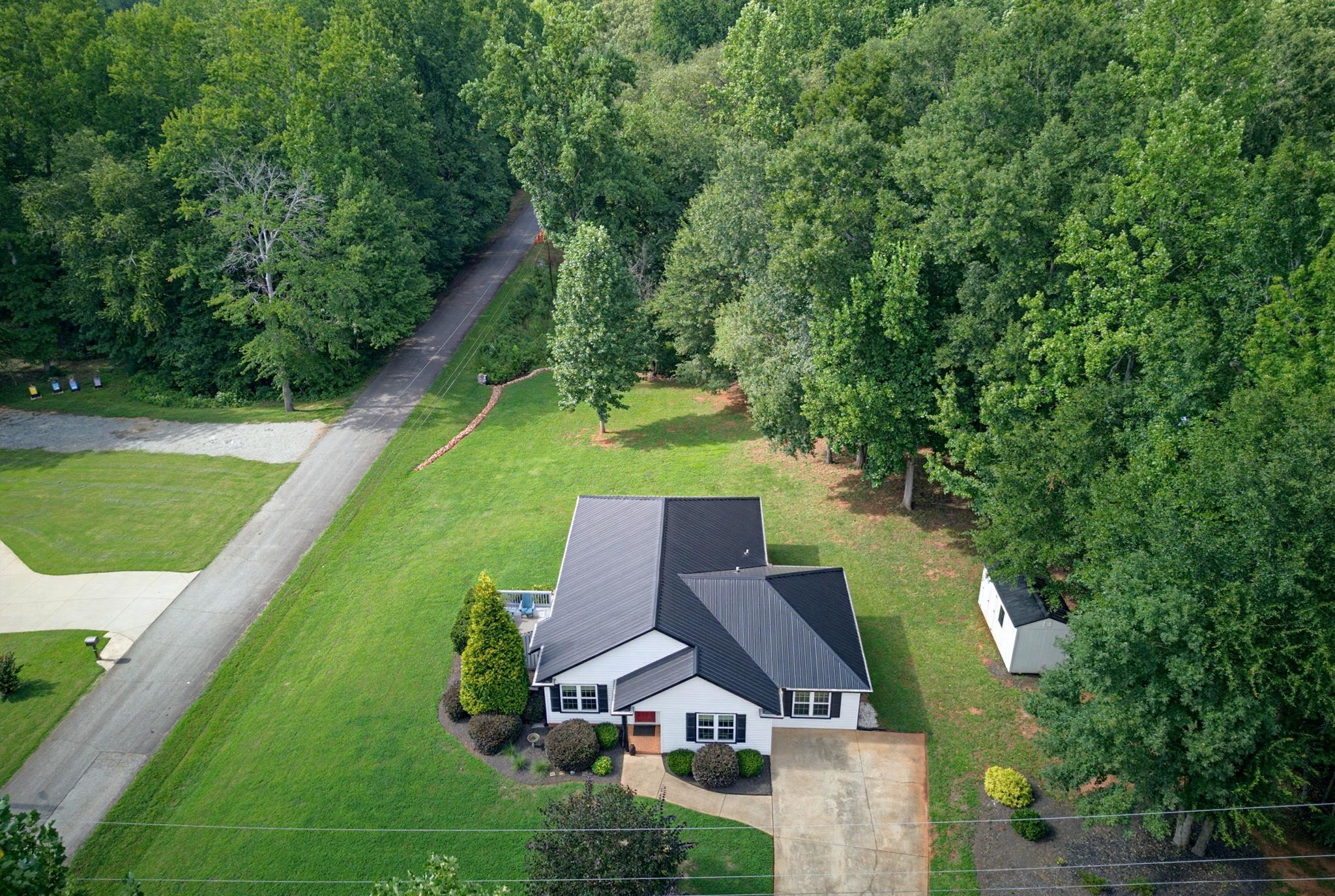 101 Valleydale Court Property Photo 39