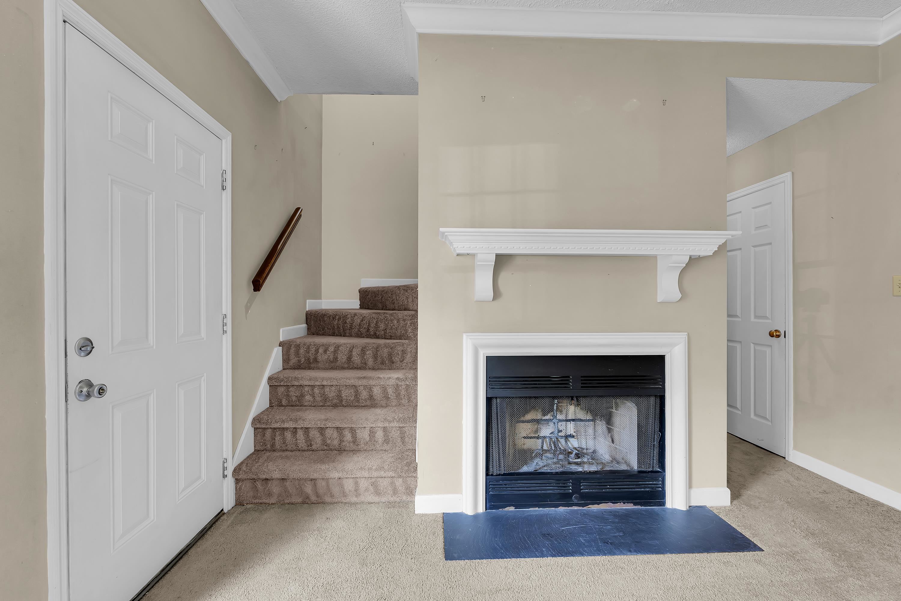 218 Woodburn Club Lane Property Photo 13